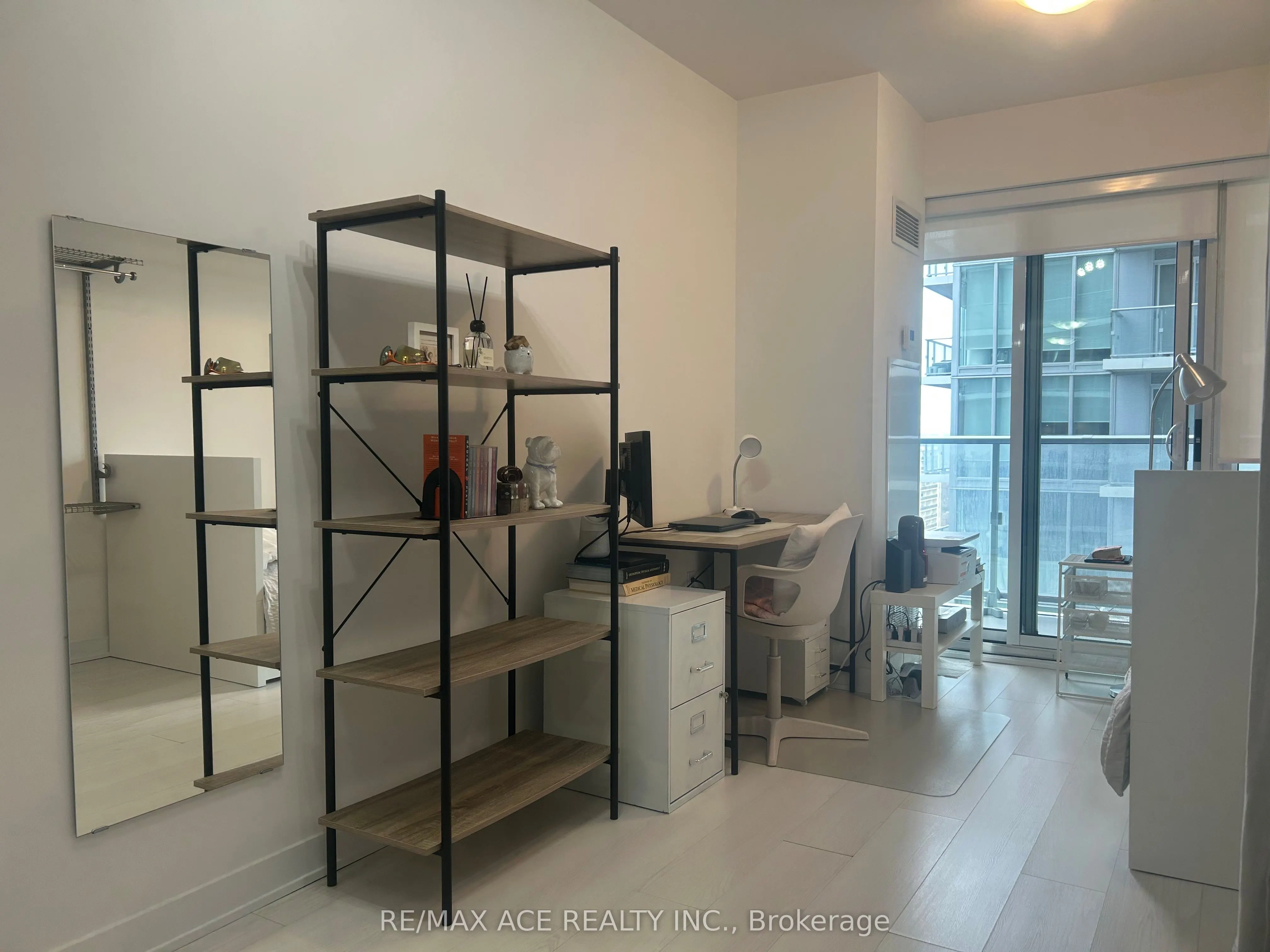 195 Redpath Avenue #2314
