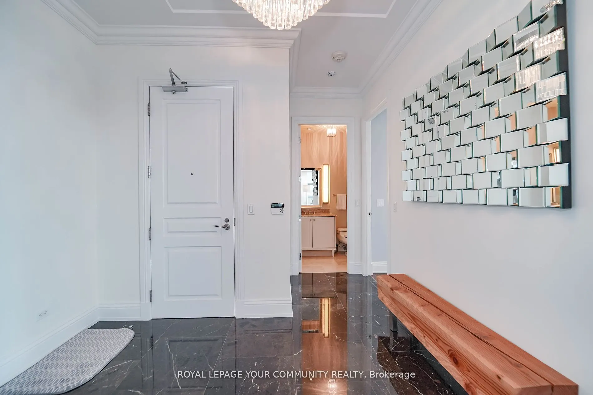 183 Wellington Street W #3903