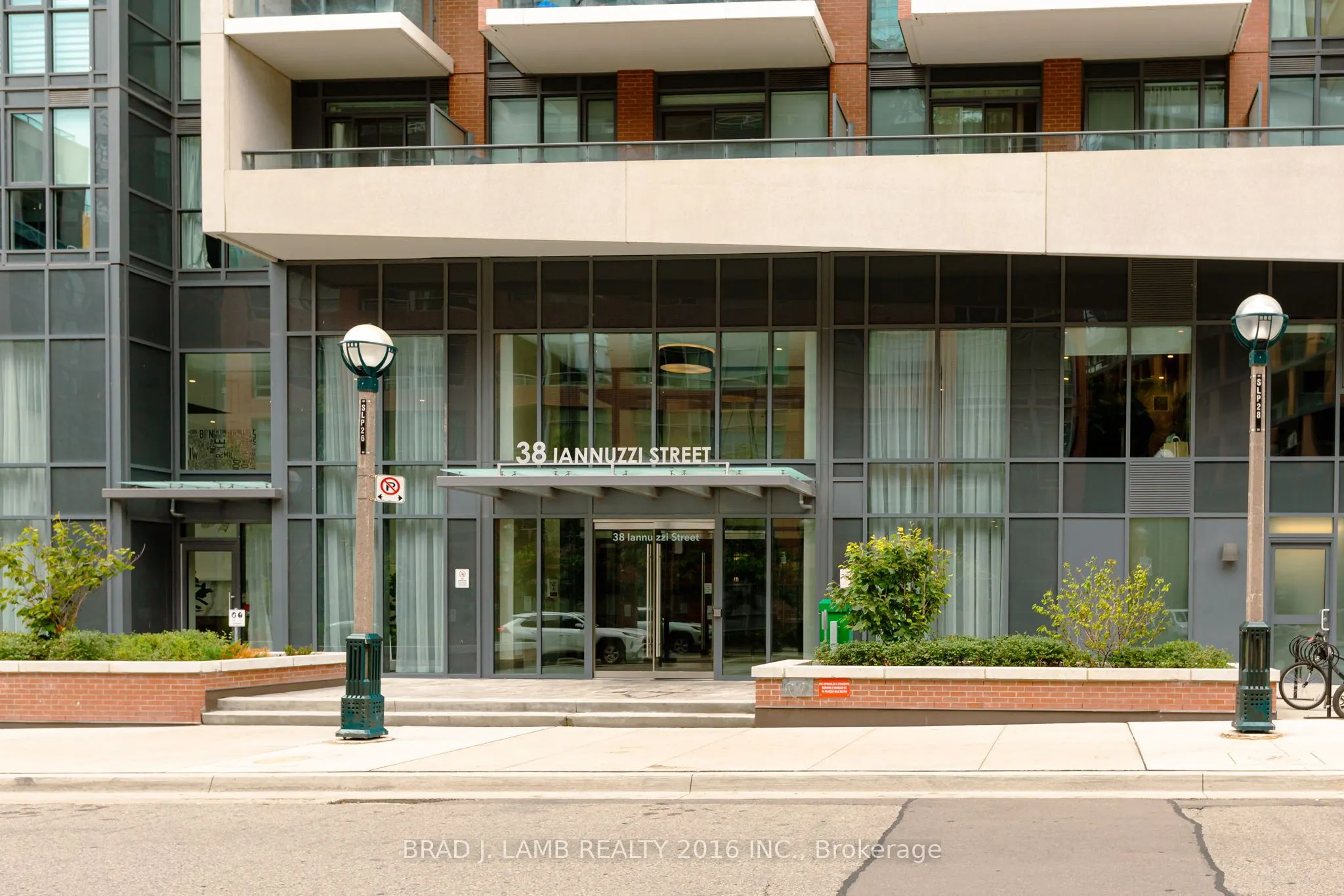 38 Iannuzzi Street #642