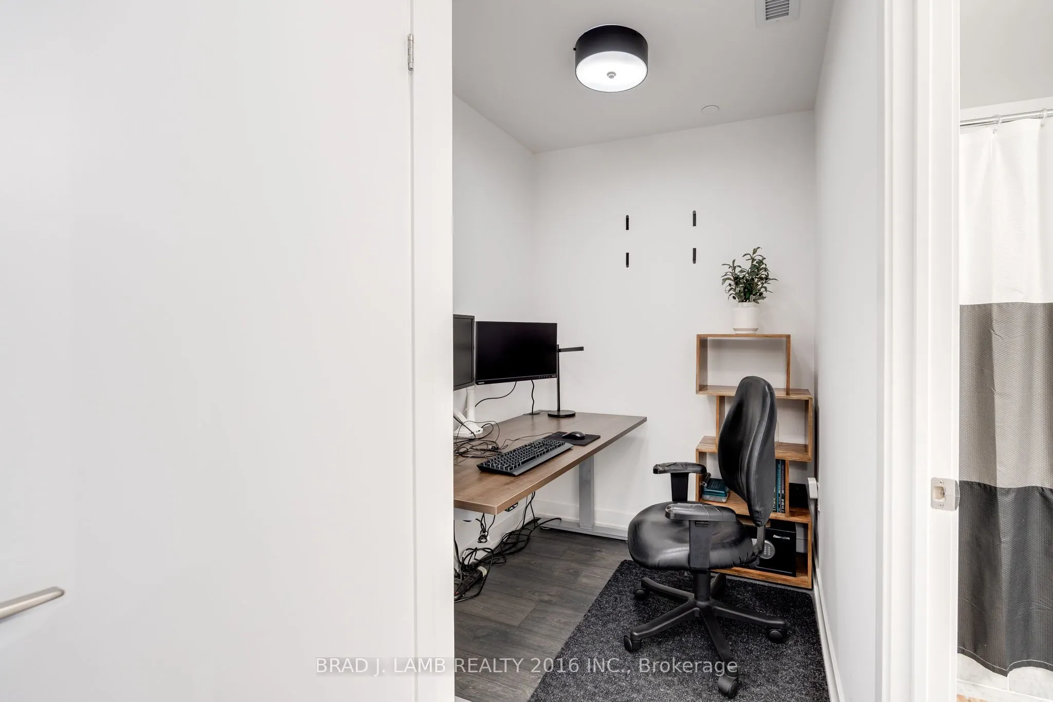 38 Iannuzzi Street #642