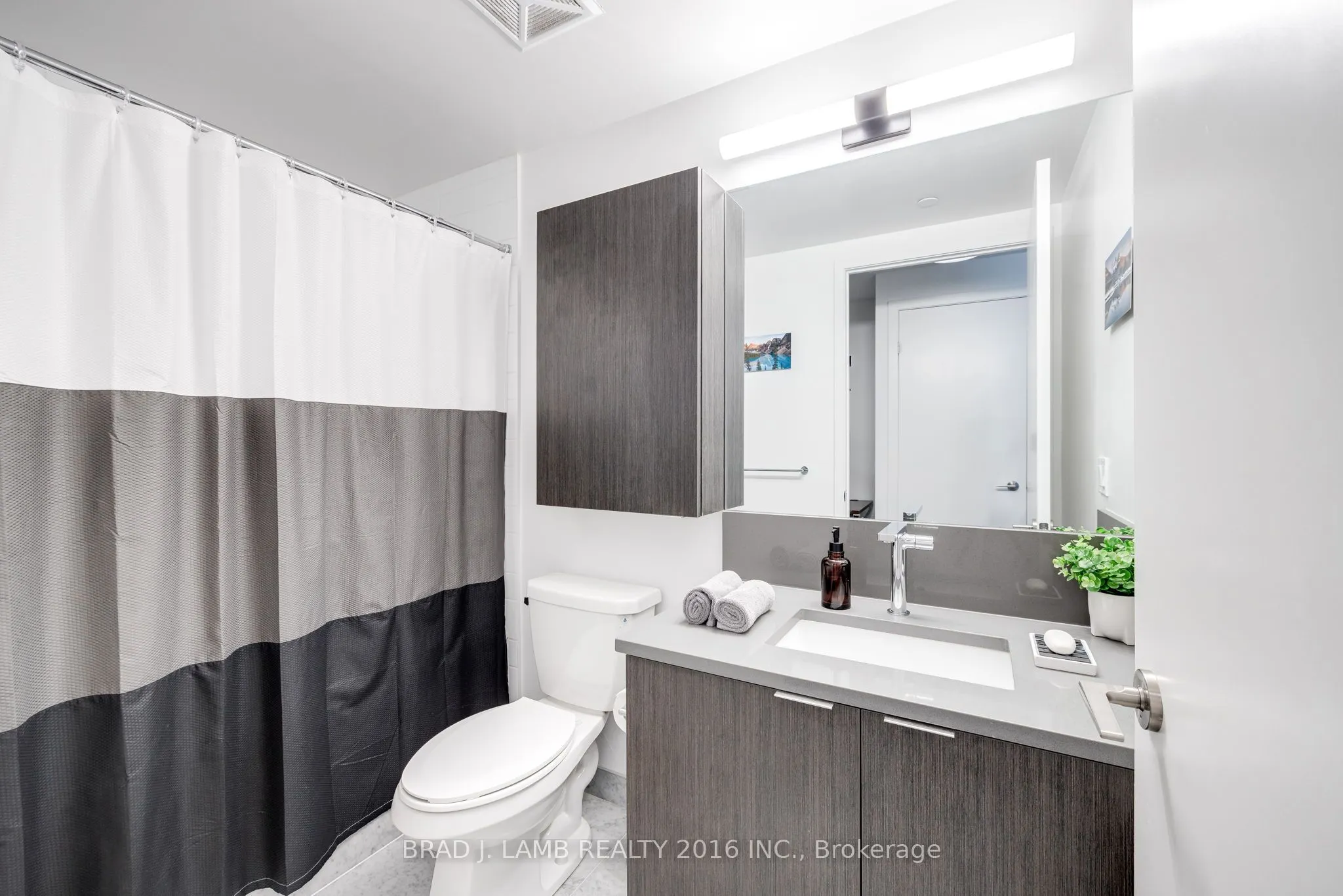 38 Iannuzzi Street #642