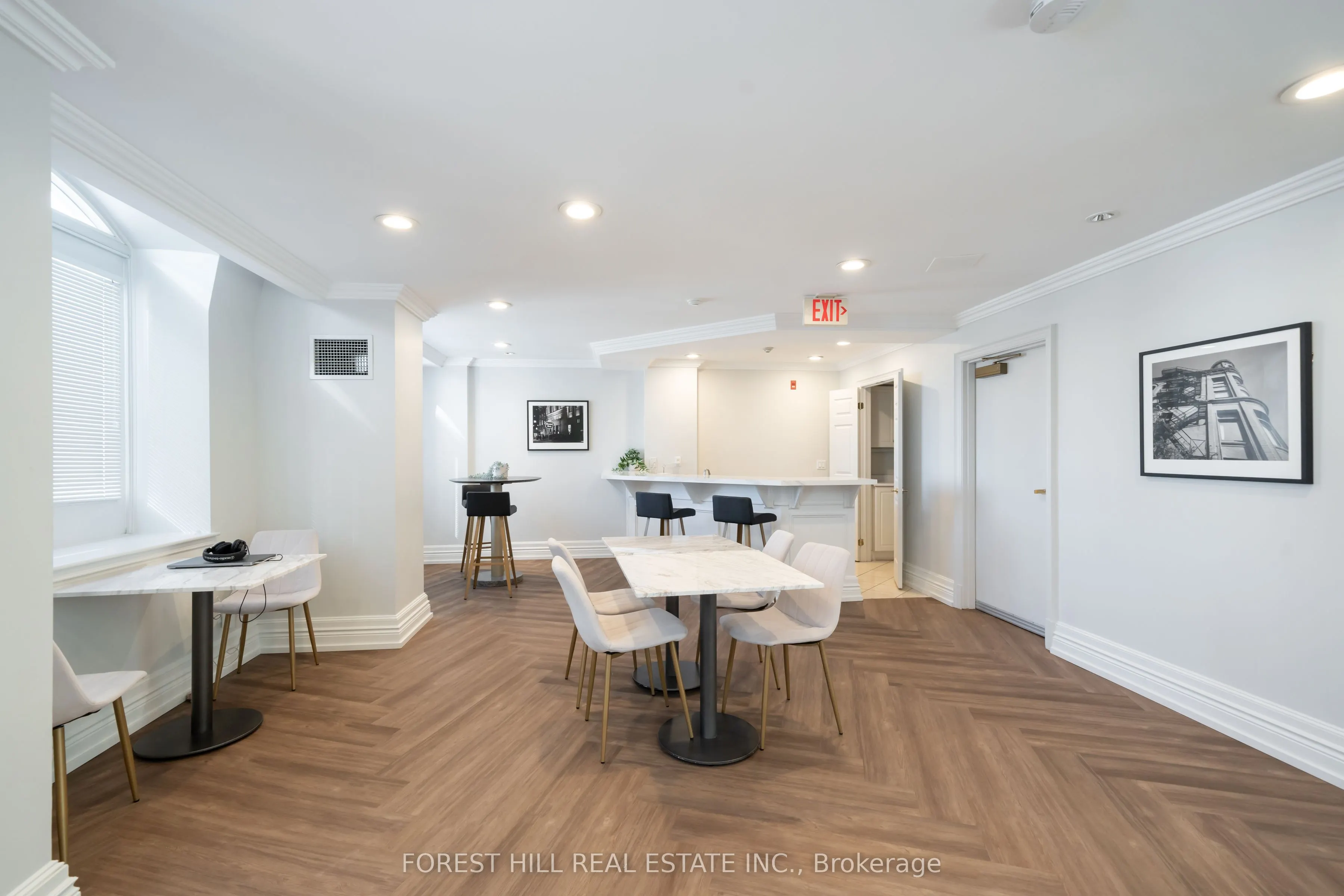 115 Richmond Street E #701