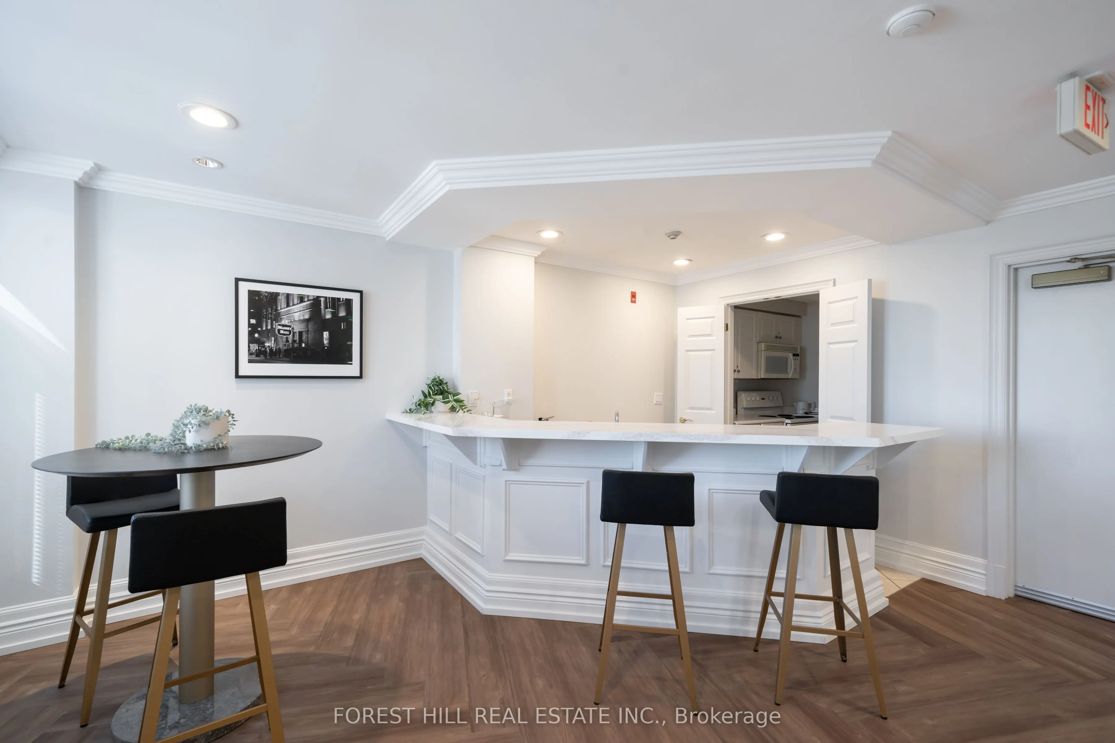 115 Richmond Street E #701