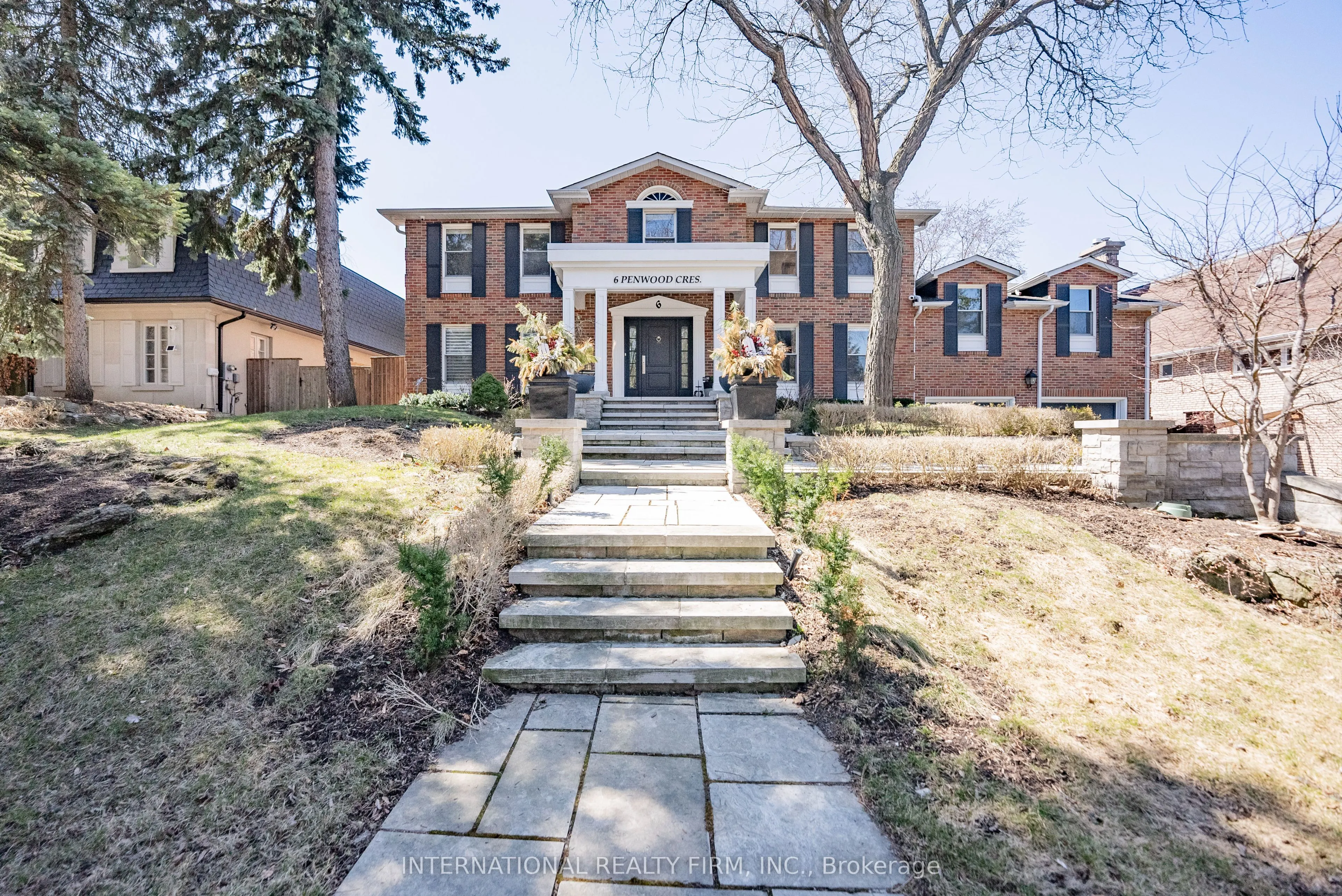 6 Penwood Crescent