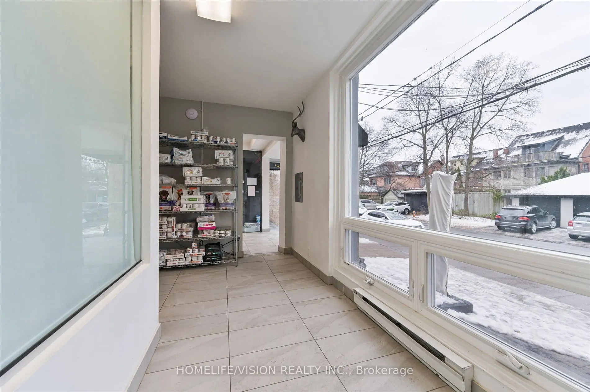 400 Summerhill Avenue
