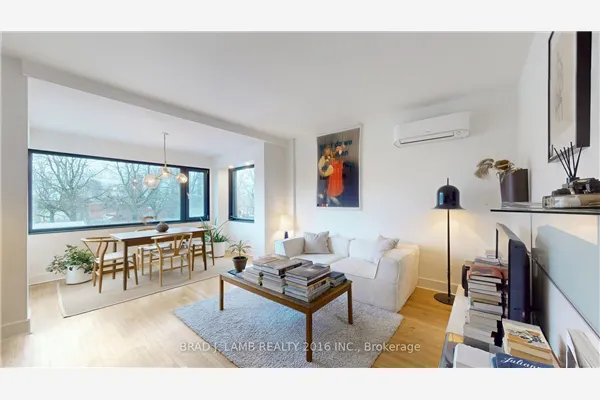 1558 A Davenport Road