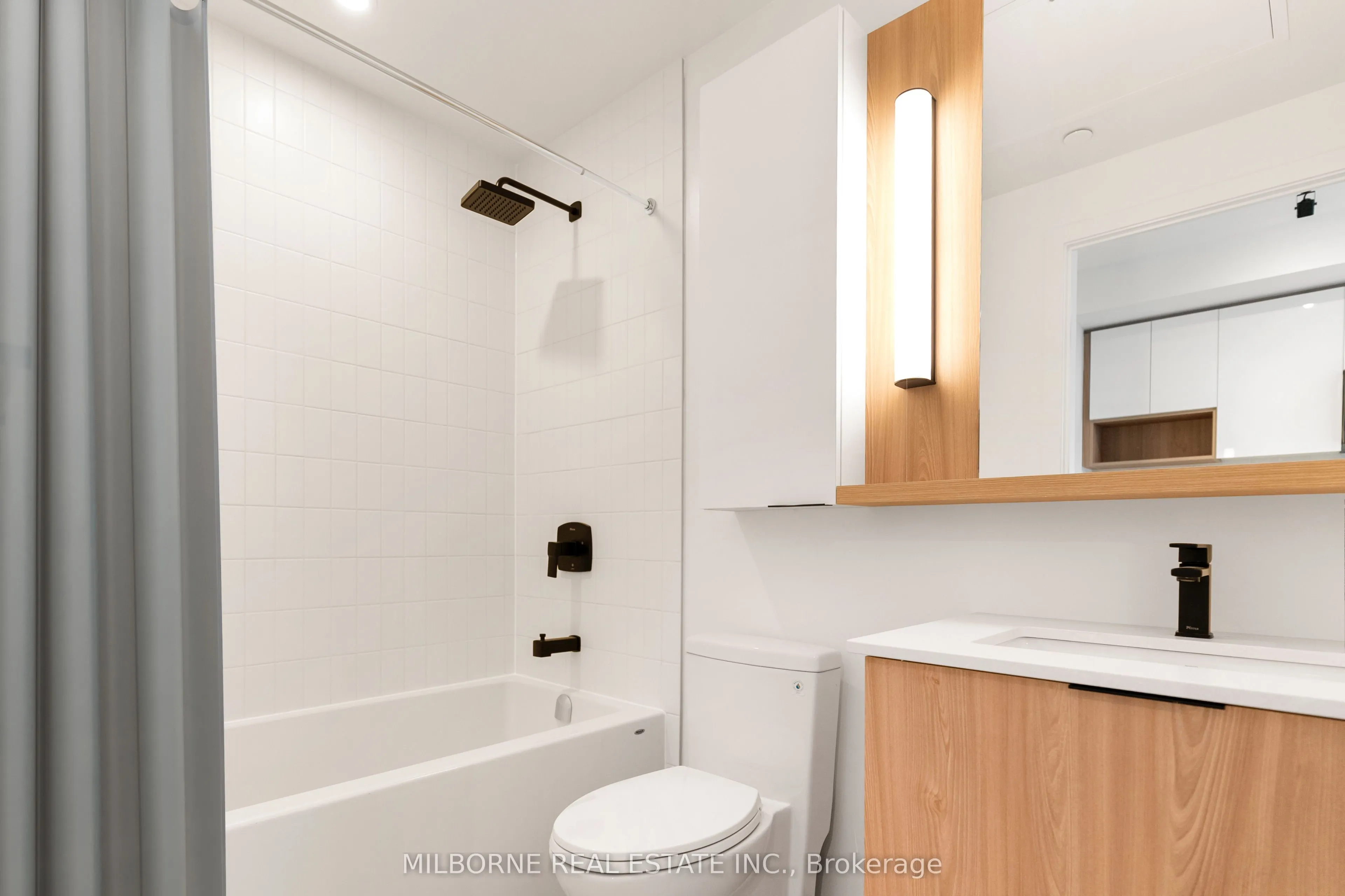 5 Defries Street #1709