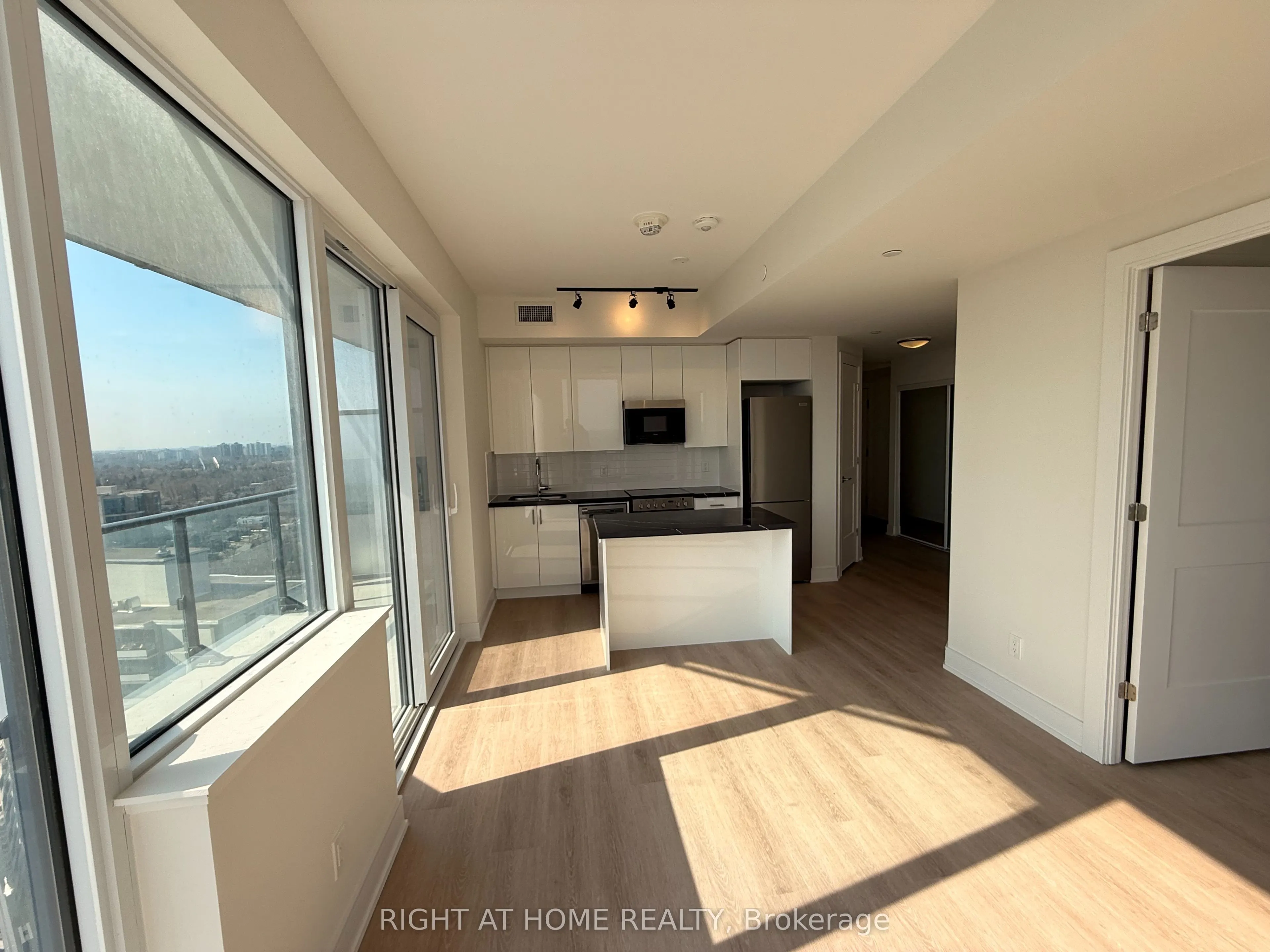 15 Ellerslie Avenue #2202