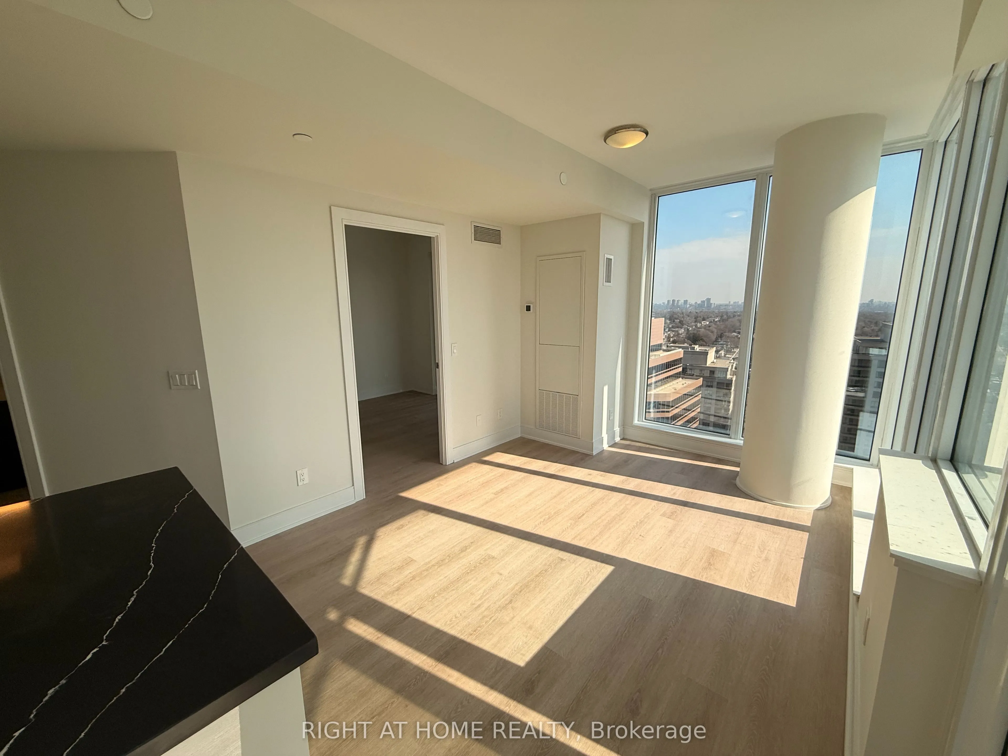 15 Ellerslie Avenue #2202