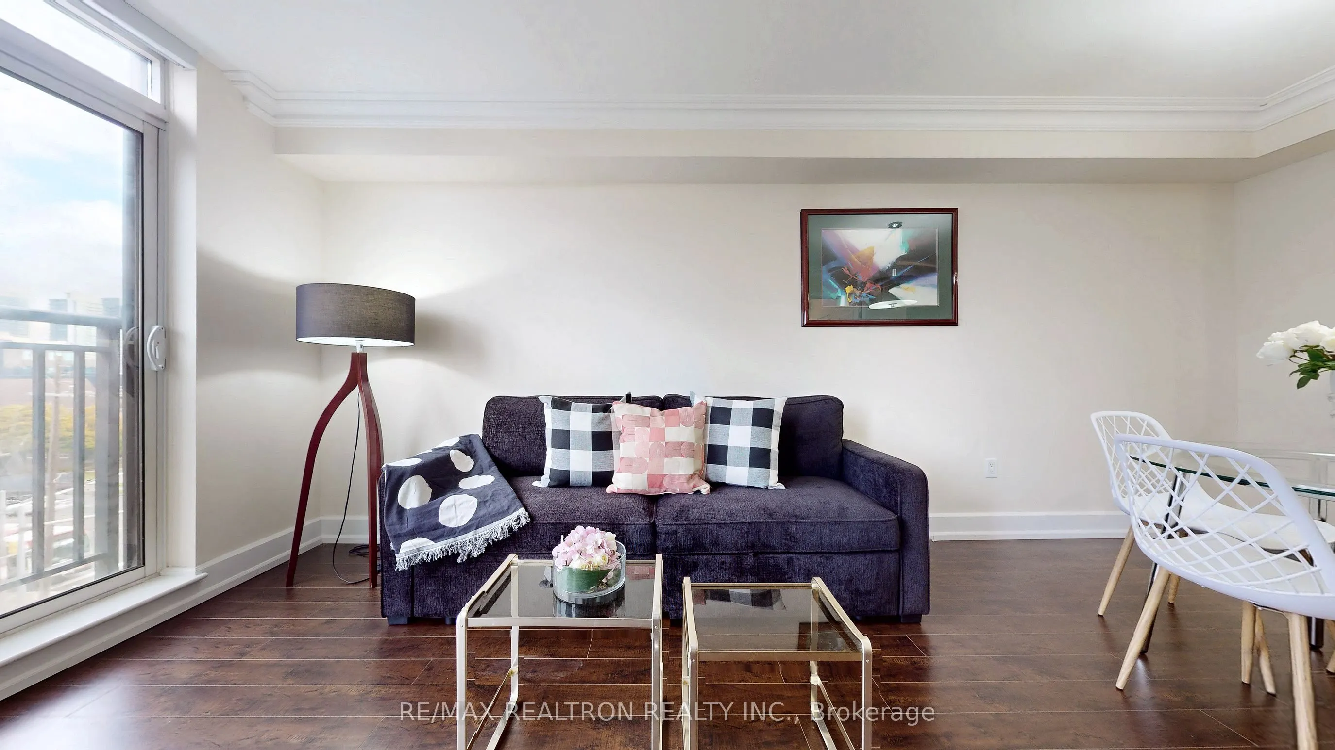 650 Sheppard Avenue E #412