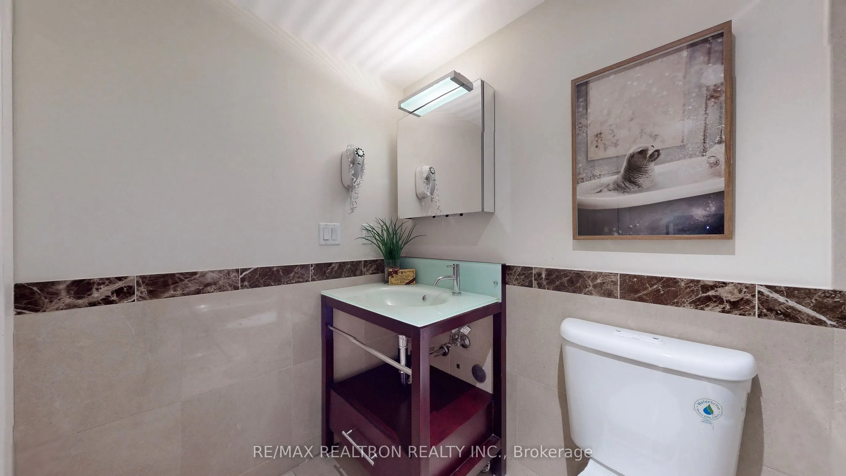 650 Sheppard Avenue E #412