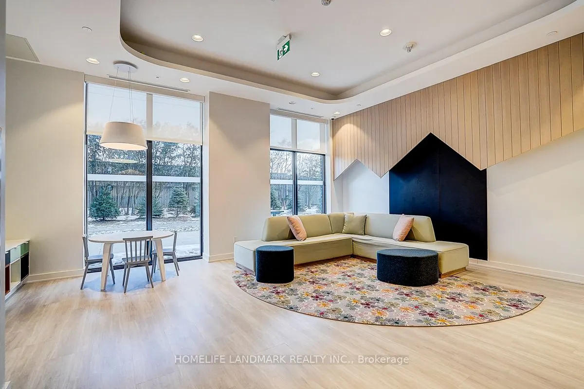 188 Fairview Mall Drive #309
