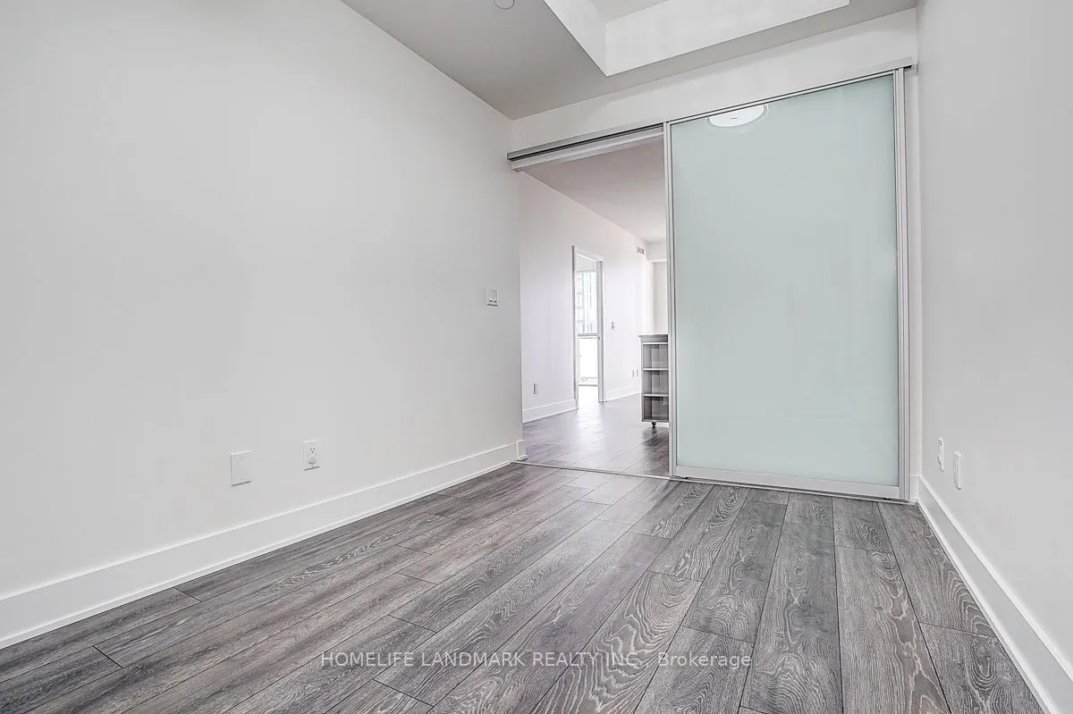 188 Fairview Mall Drive #309