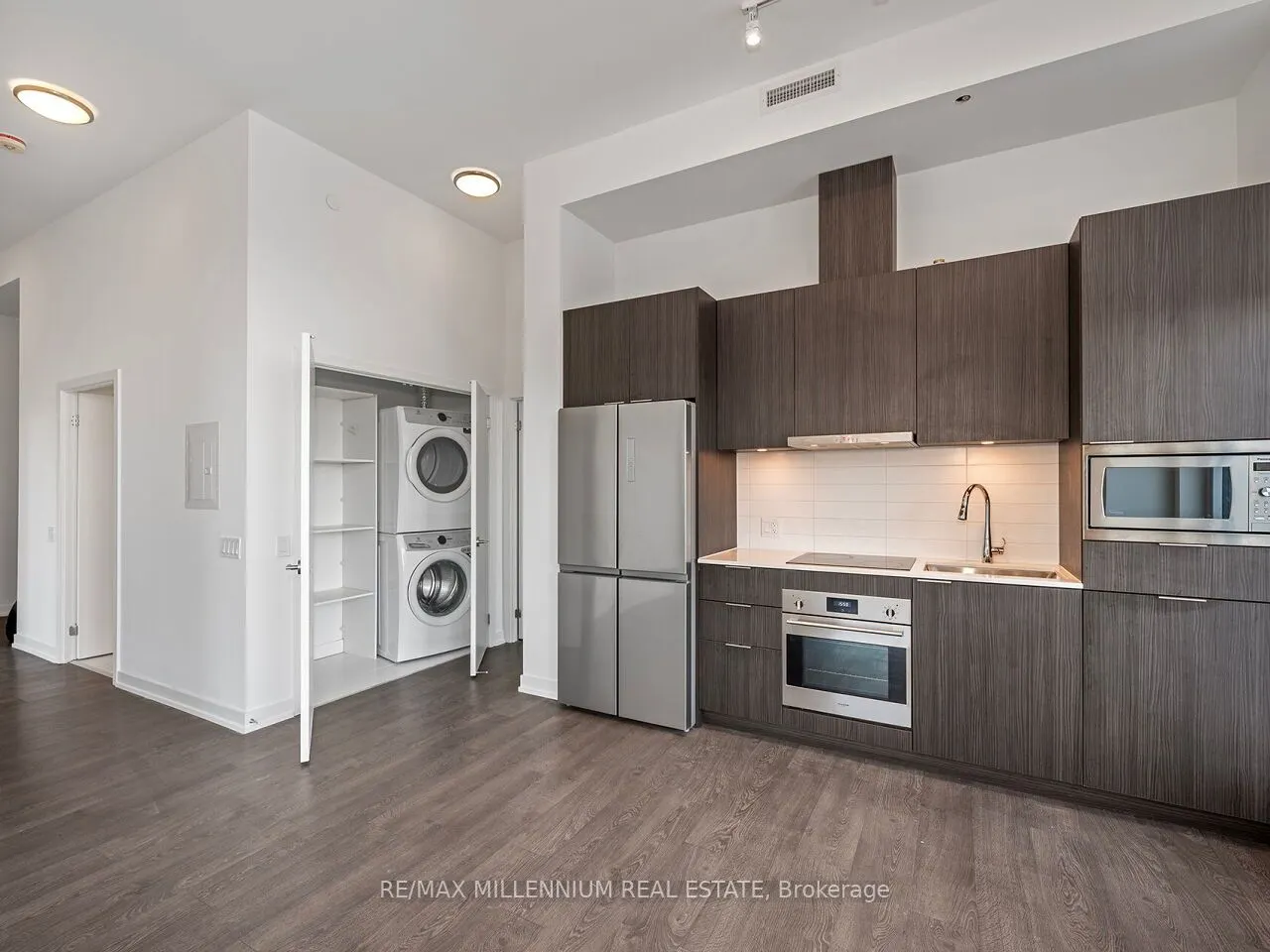 8 Olympic Garden Drive #906