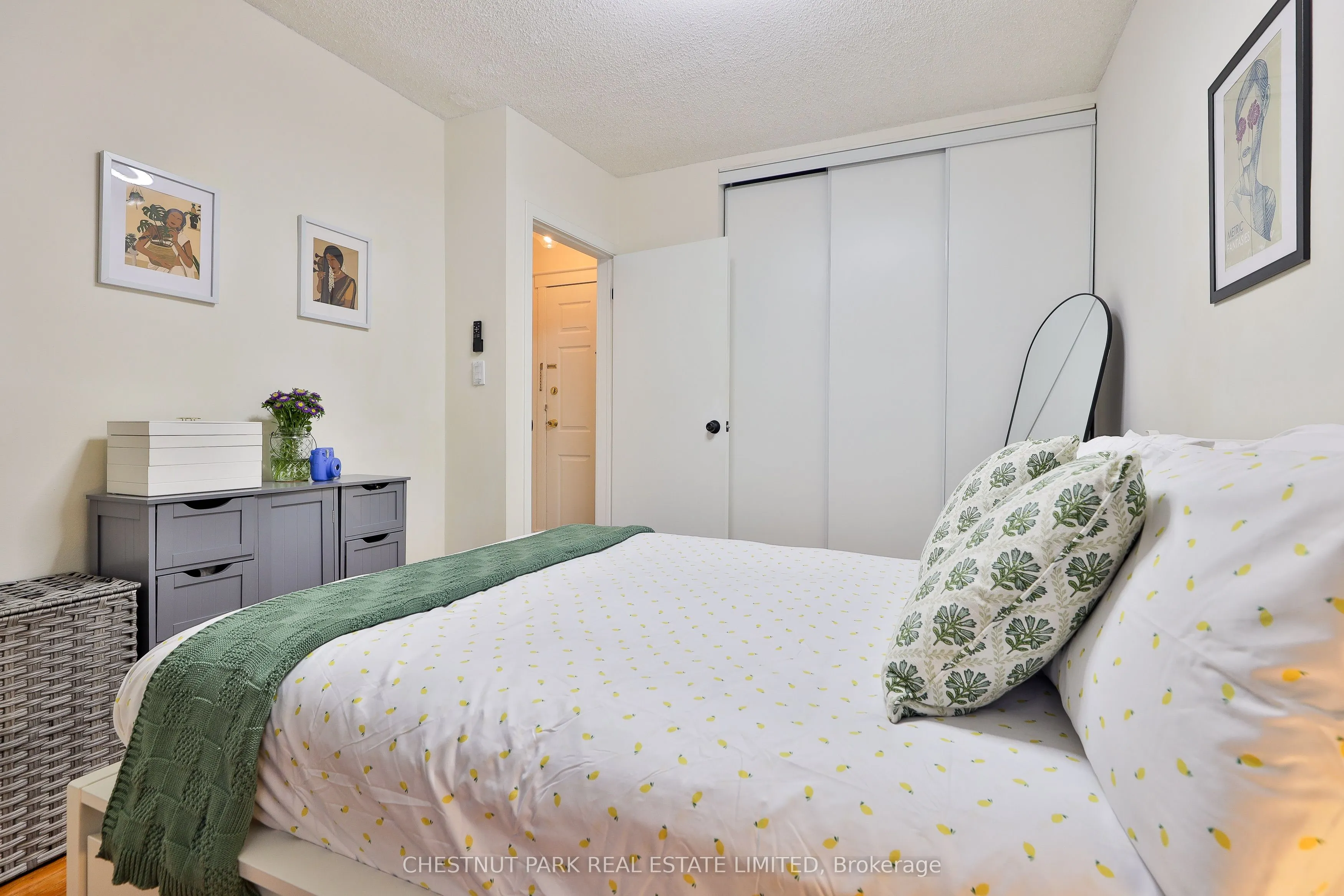 1648 Bathurst Street #5