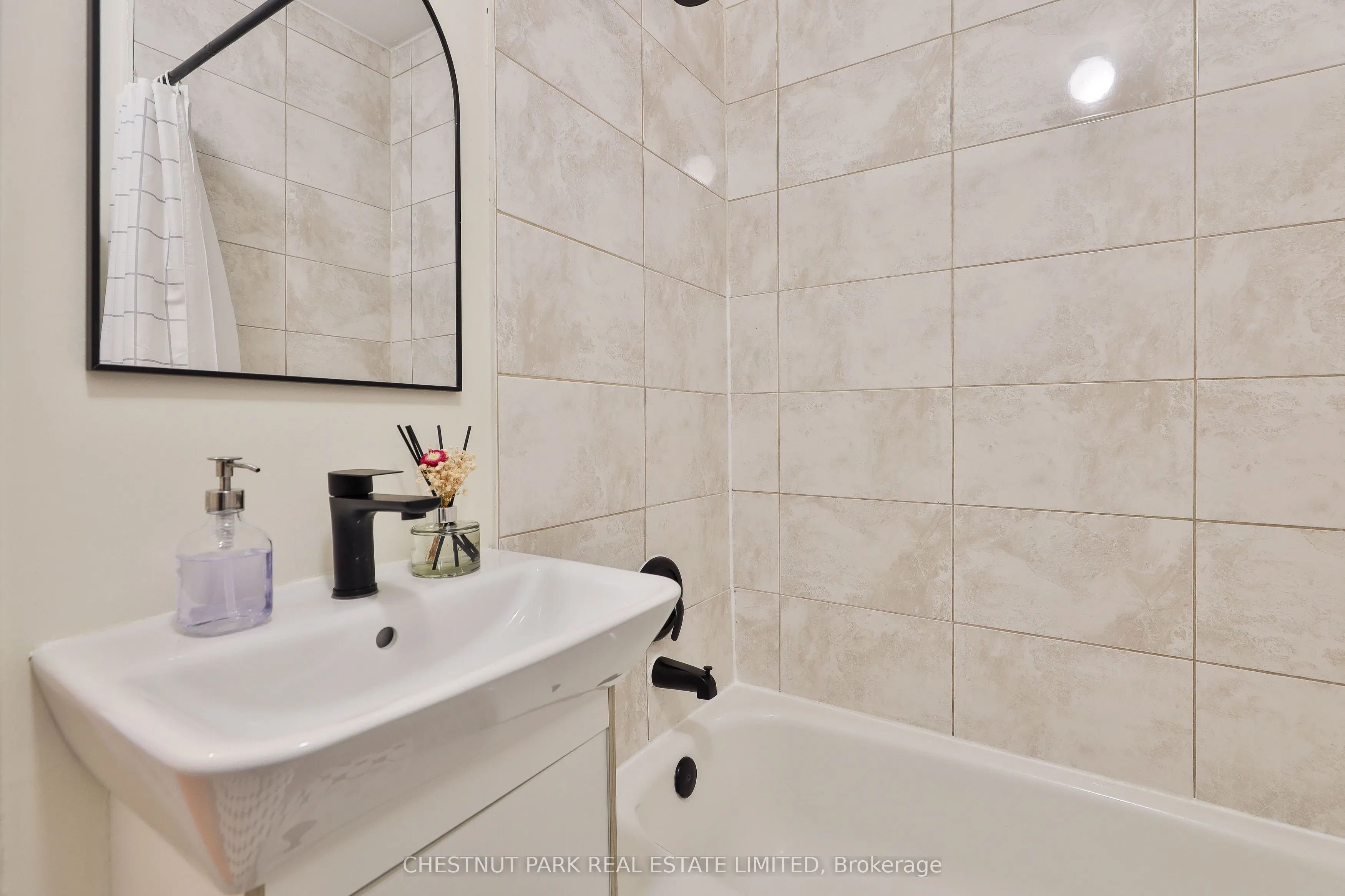 1648 Bathurst Street #5