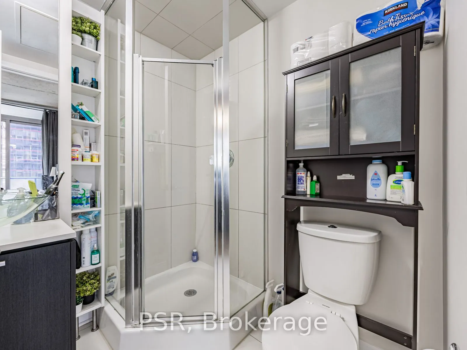 375 King Street W #801