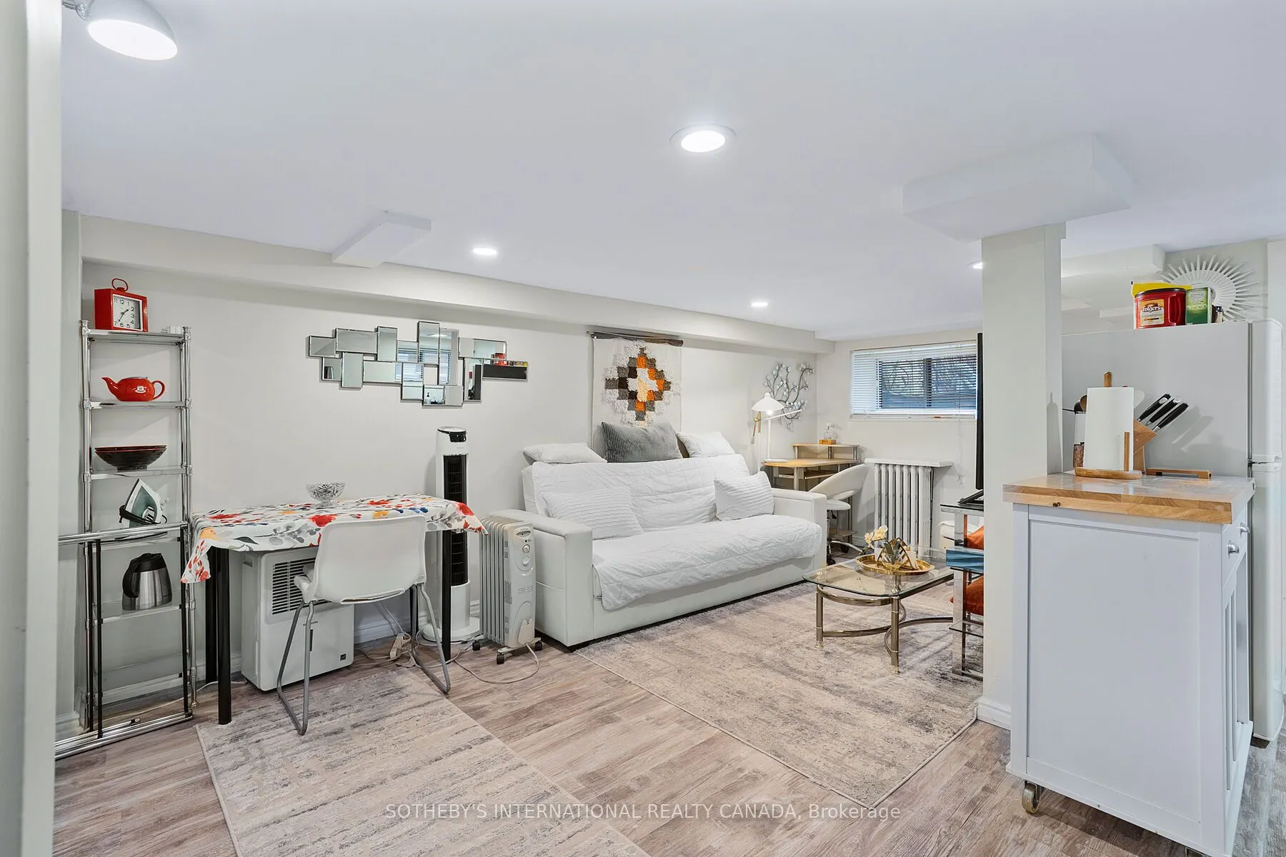 12 Belsize Drive