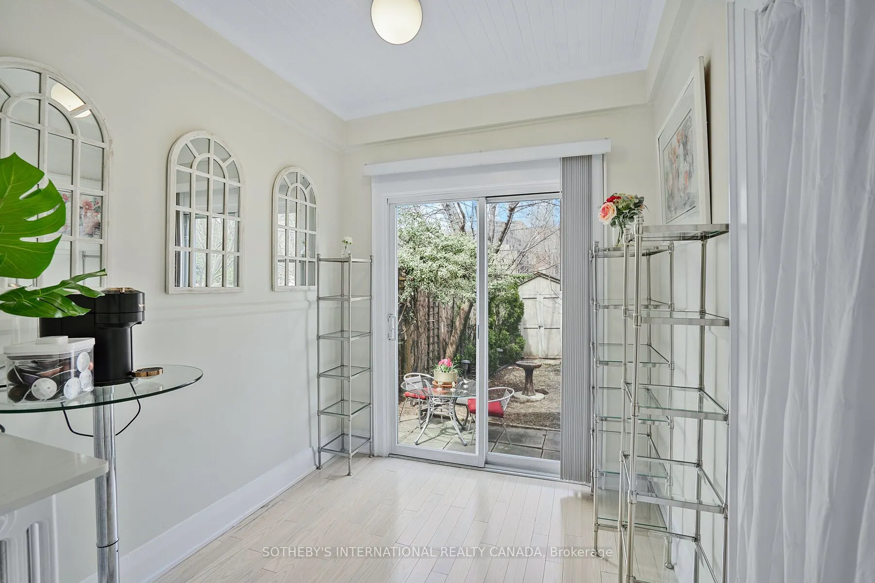 12 Belsize Drive
