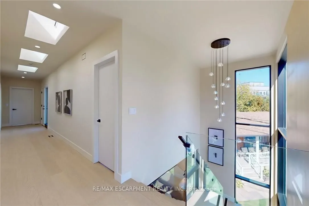 28 Dunsmore Gardens
