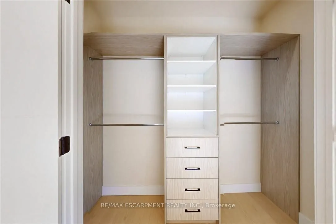 28 Dunsmore Gardens