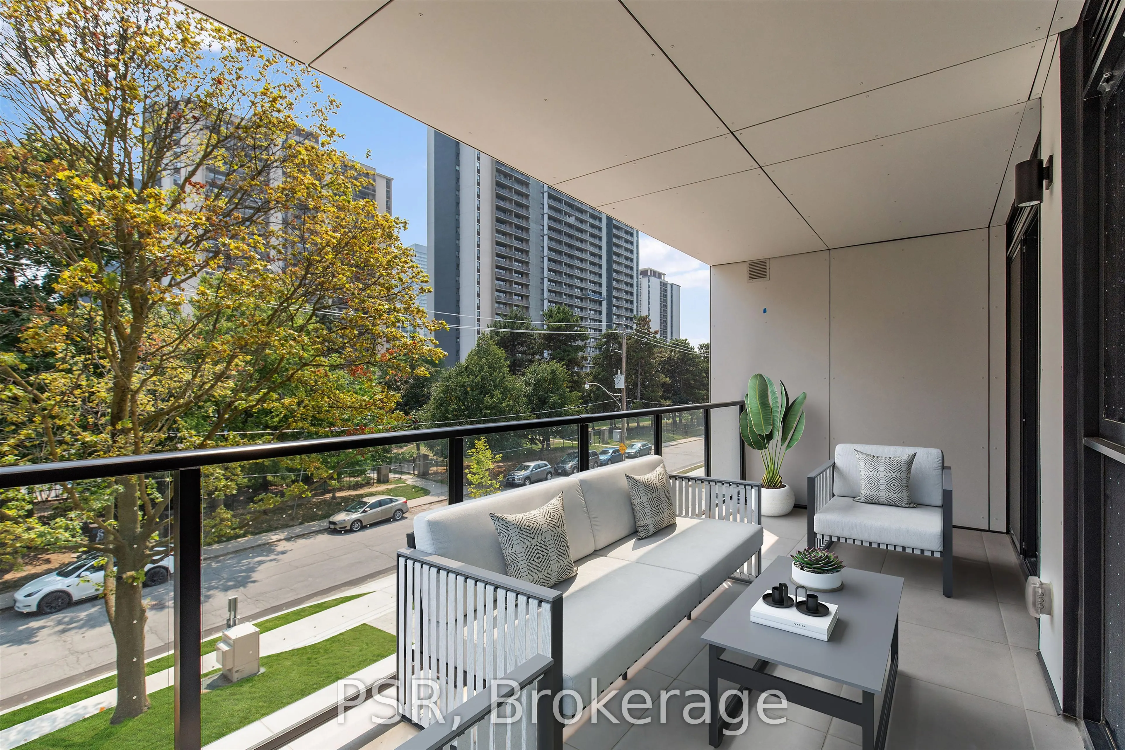 200 Keewatin Avenue #304