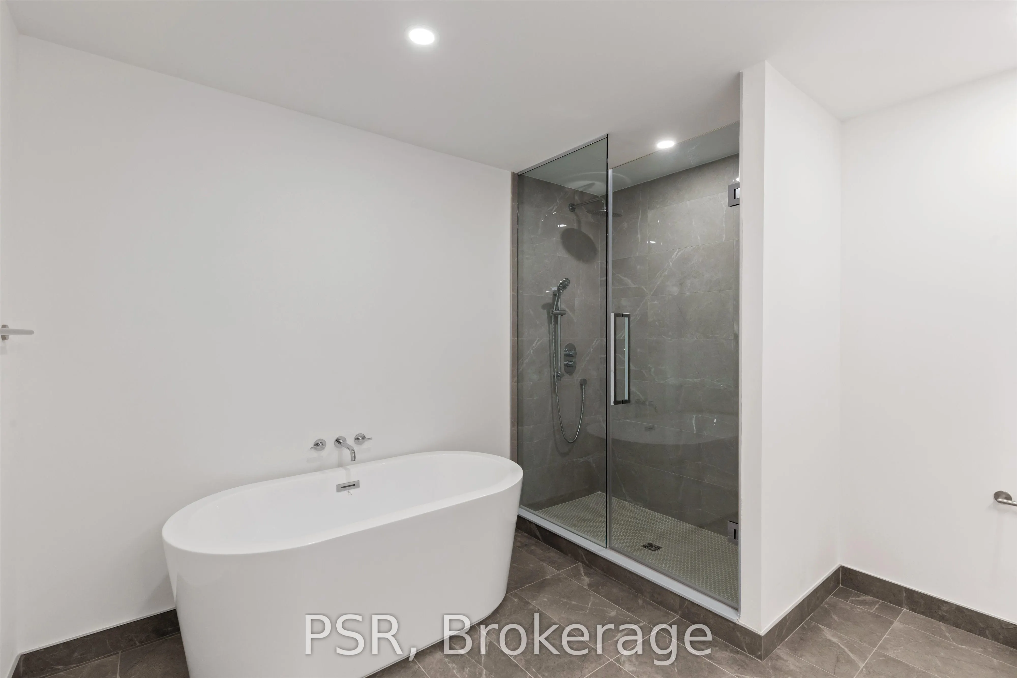 200 Keewatin Avenue #304