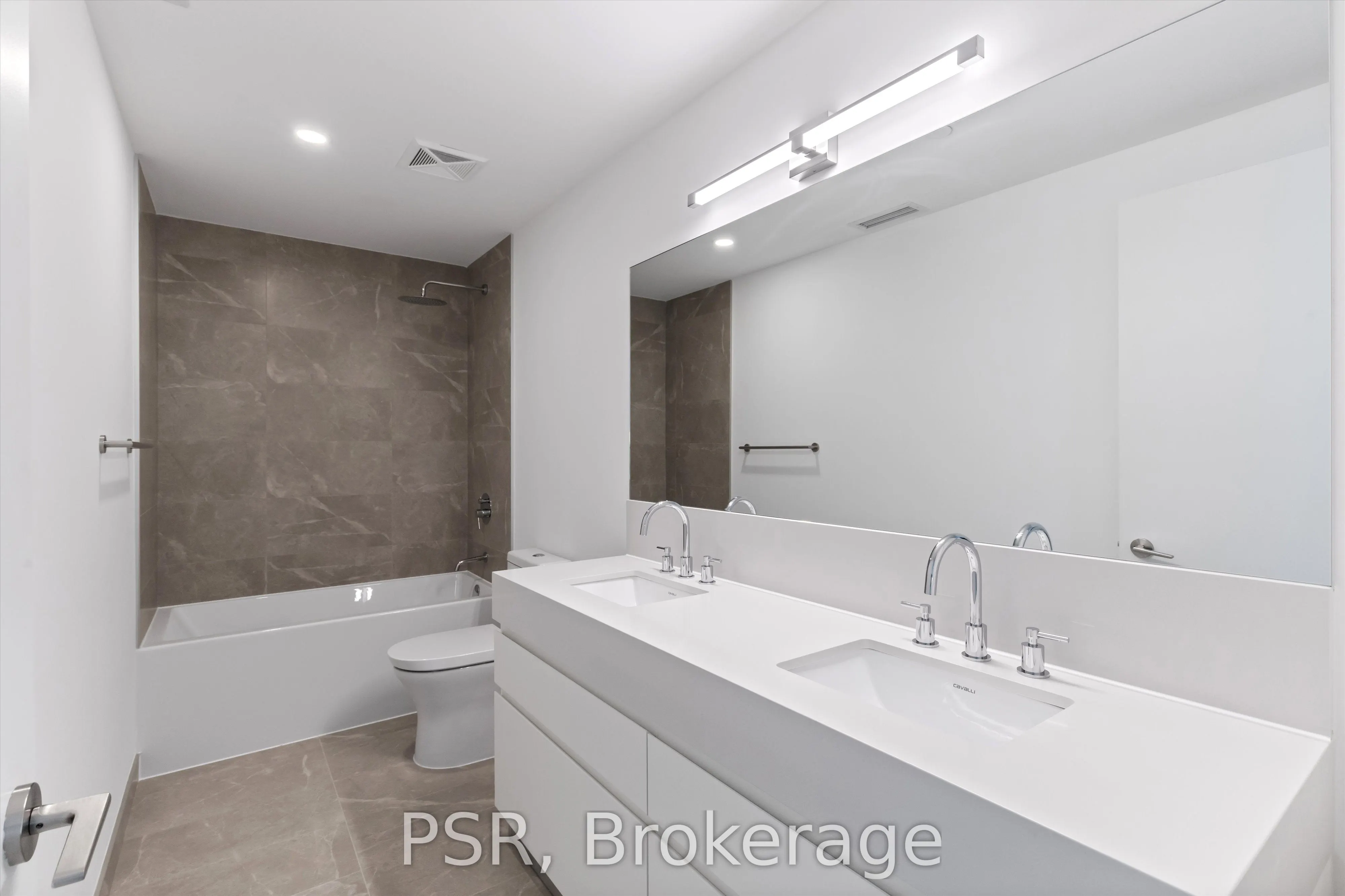 200 Keewatin Avenue #304