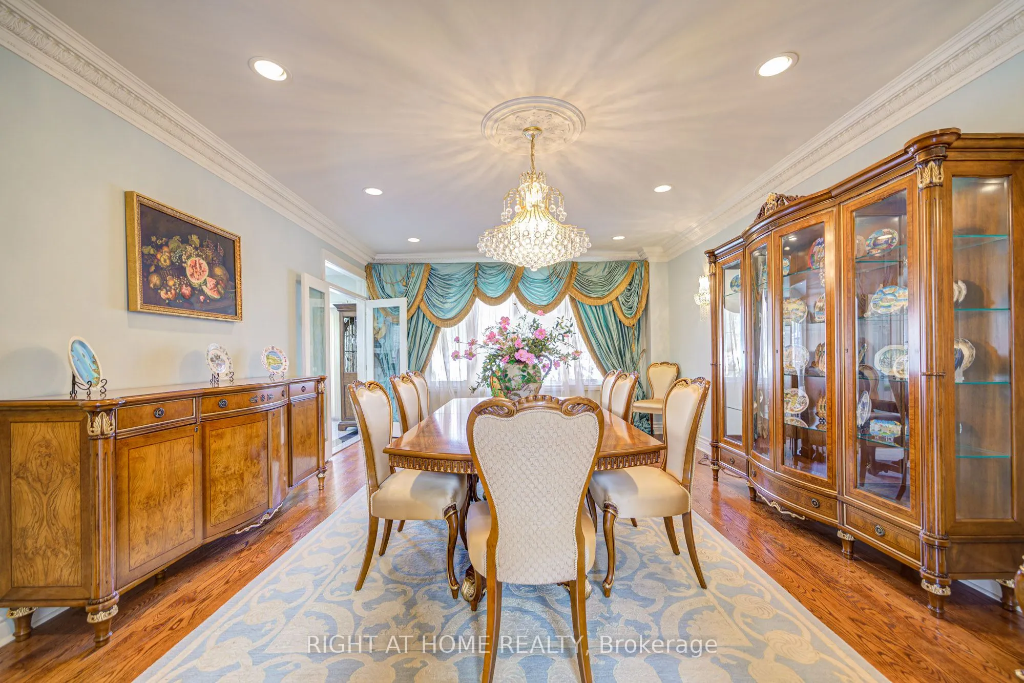49 Arjay Crescent