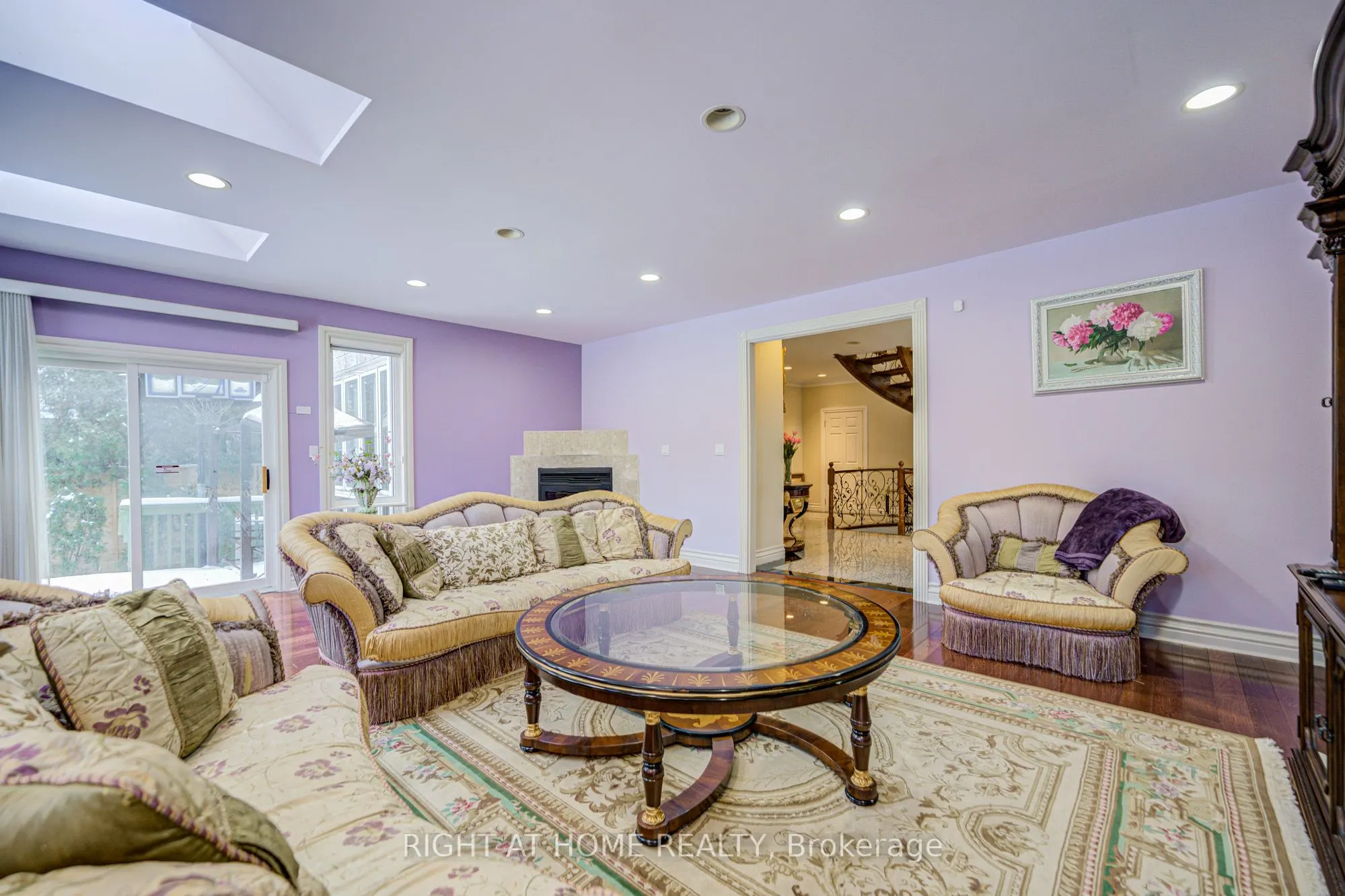 49 Arjay Crescent