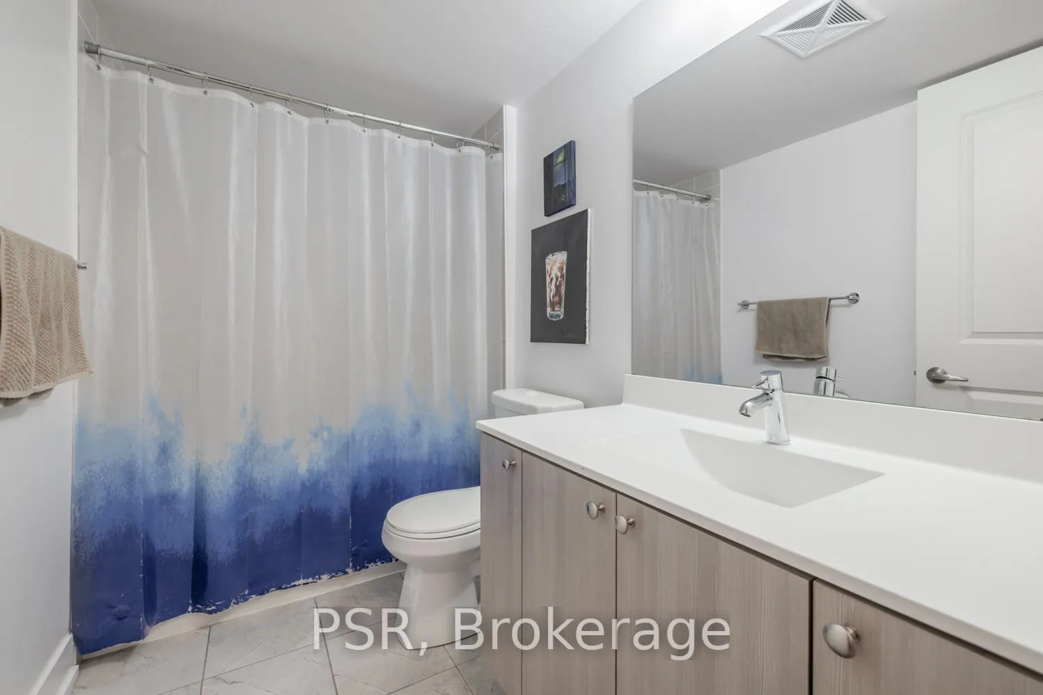 68 Merton Street #202