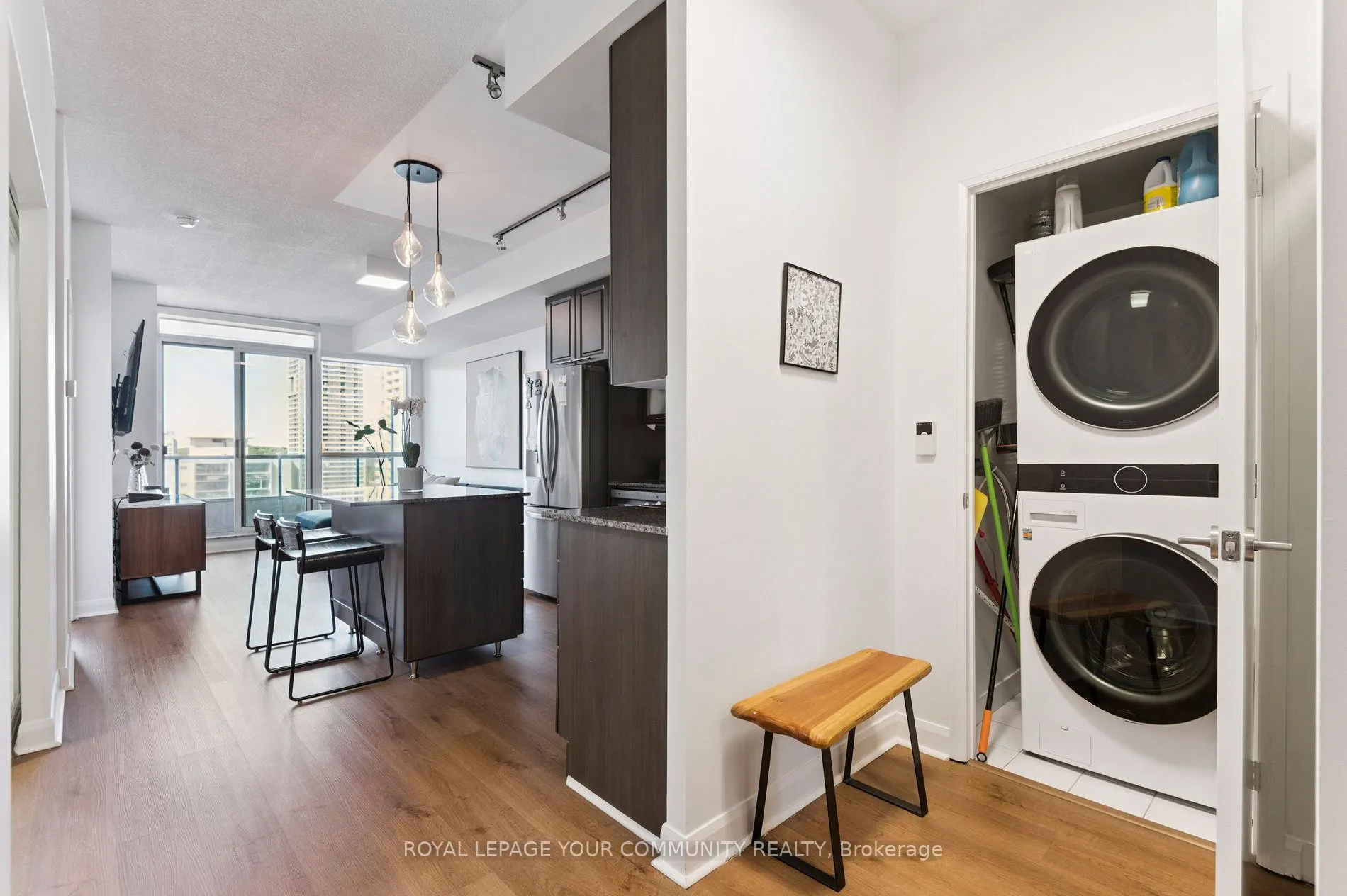 500 Sherbourne Street #1311