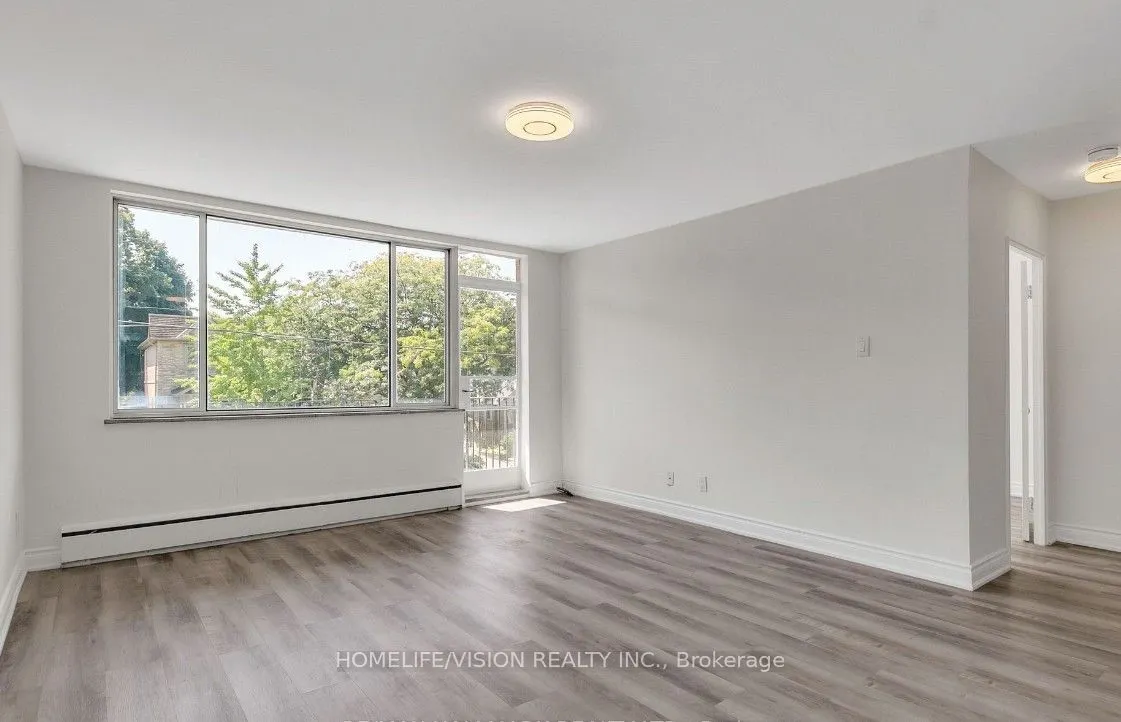 18 Kenrae Road #12
