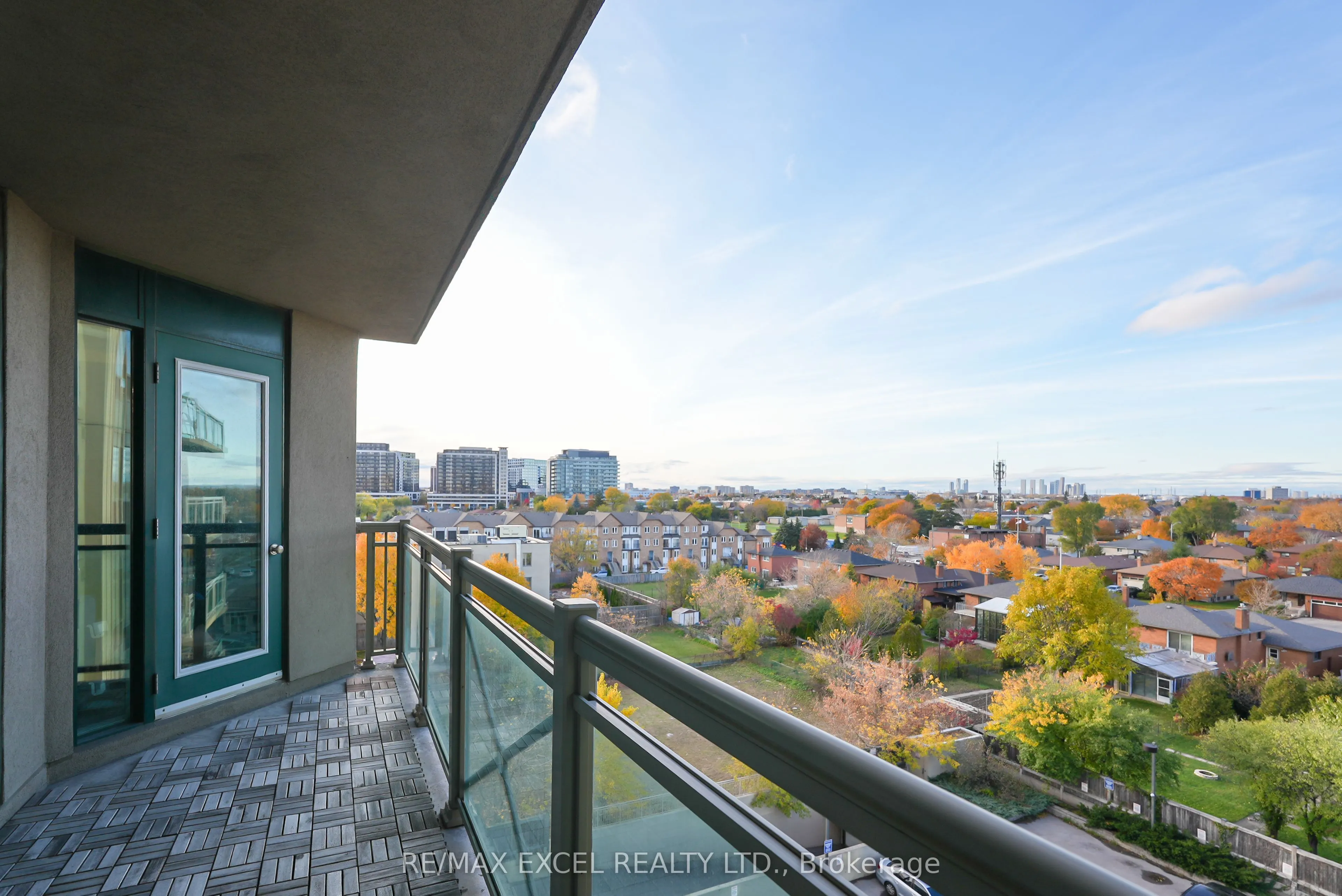 920 Sheppard Avenue W #711