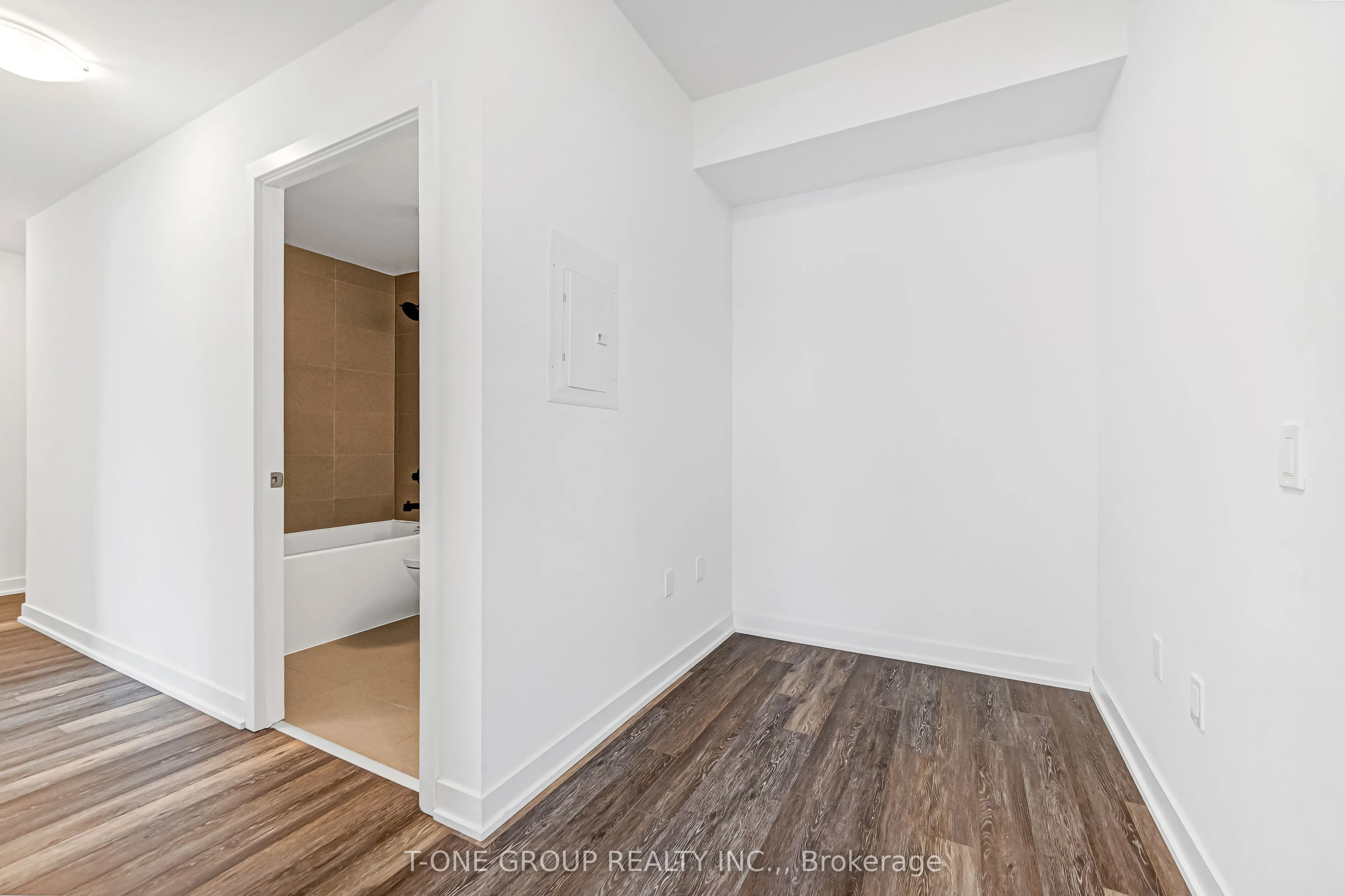 250 Lawrence Avenue W #309