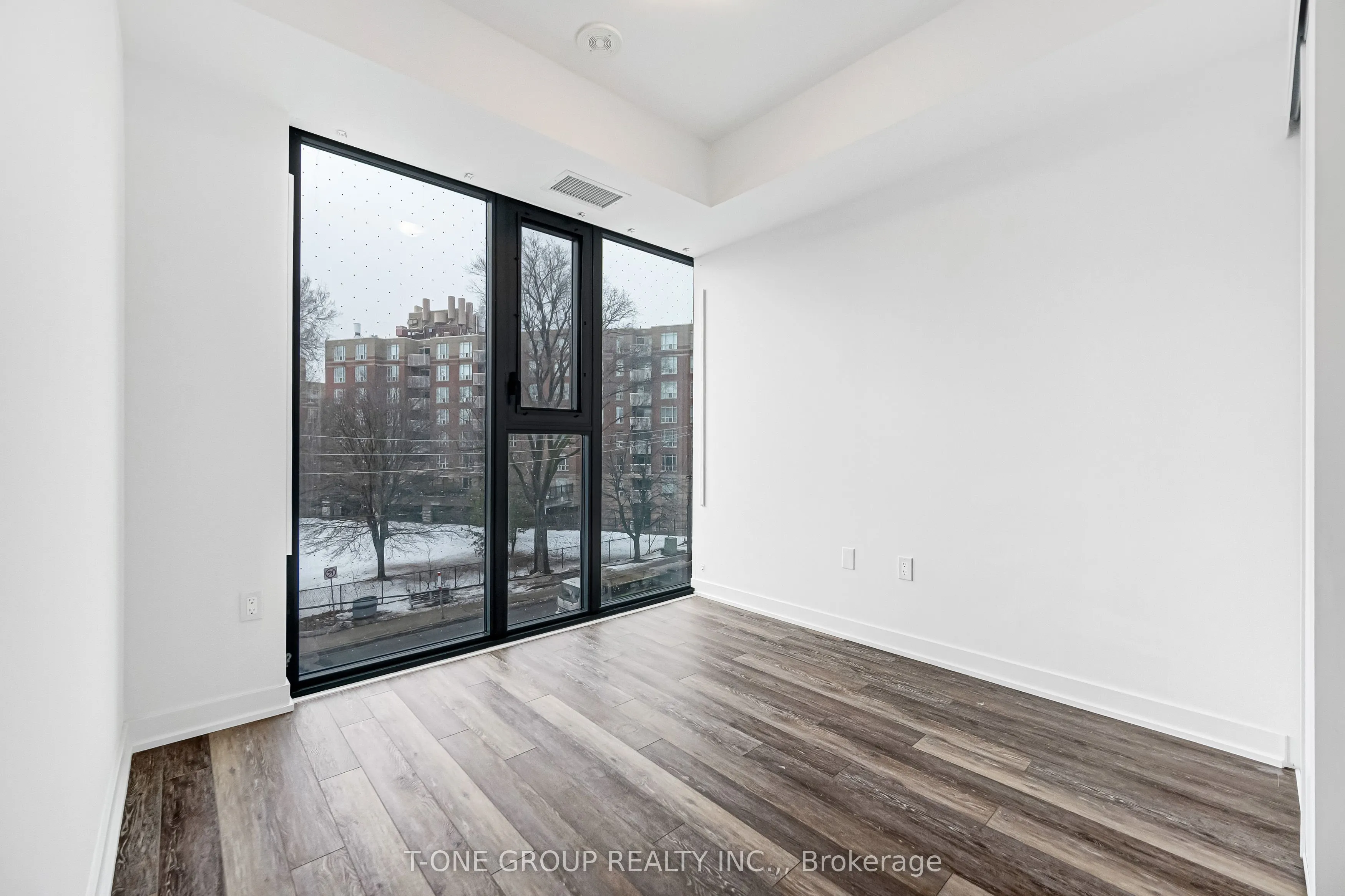 250 Lawrence Avenue W #309