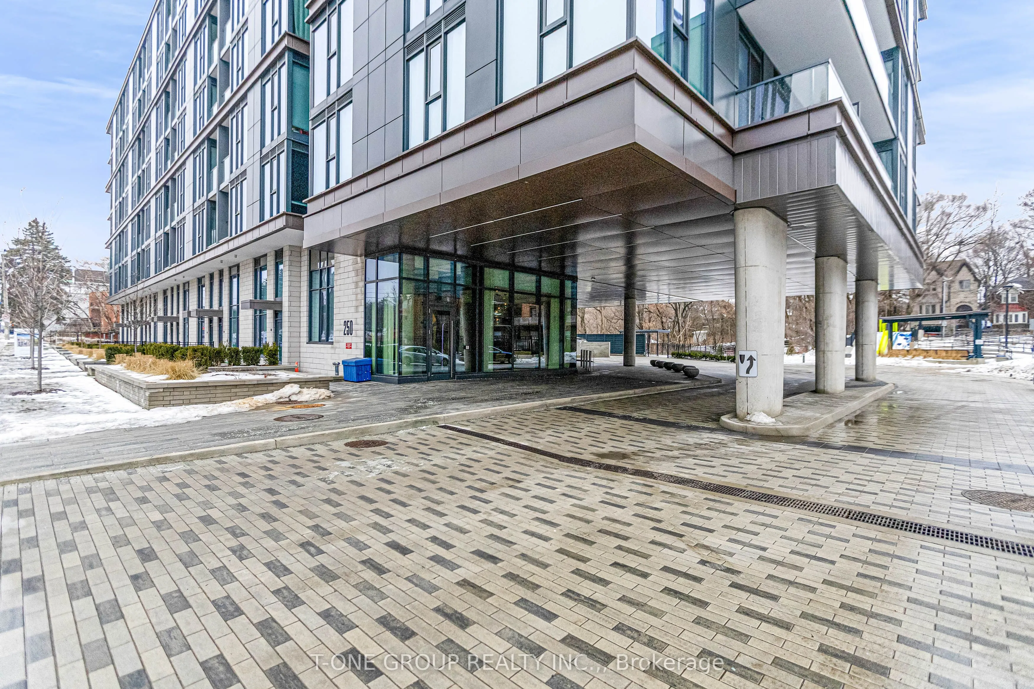 250 Lawrence Avenue W #309