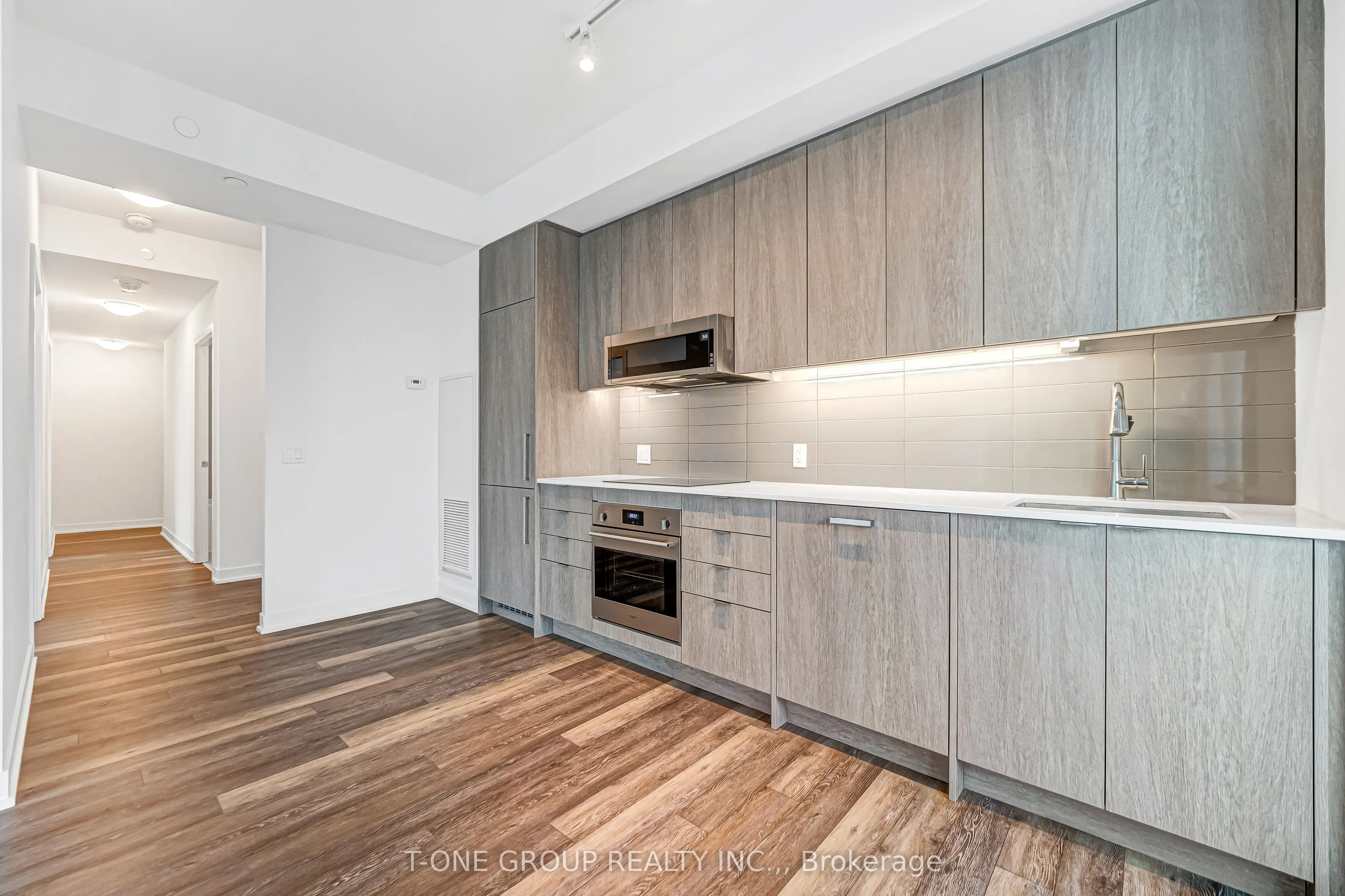 250 Lawrence Avenue W #309