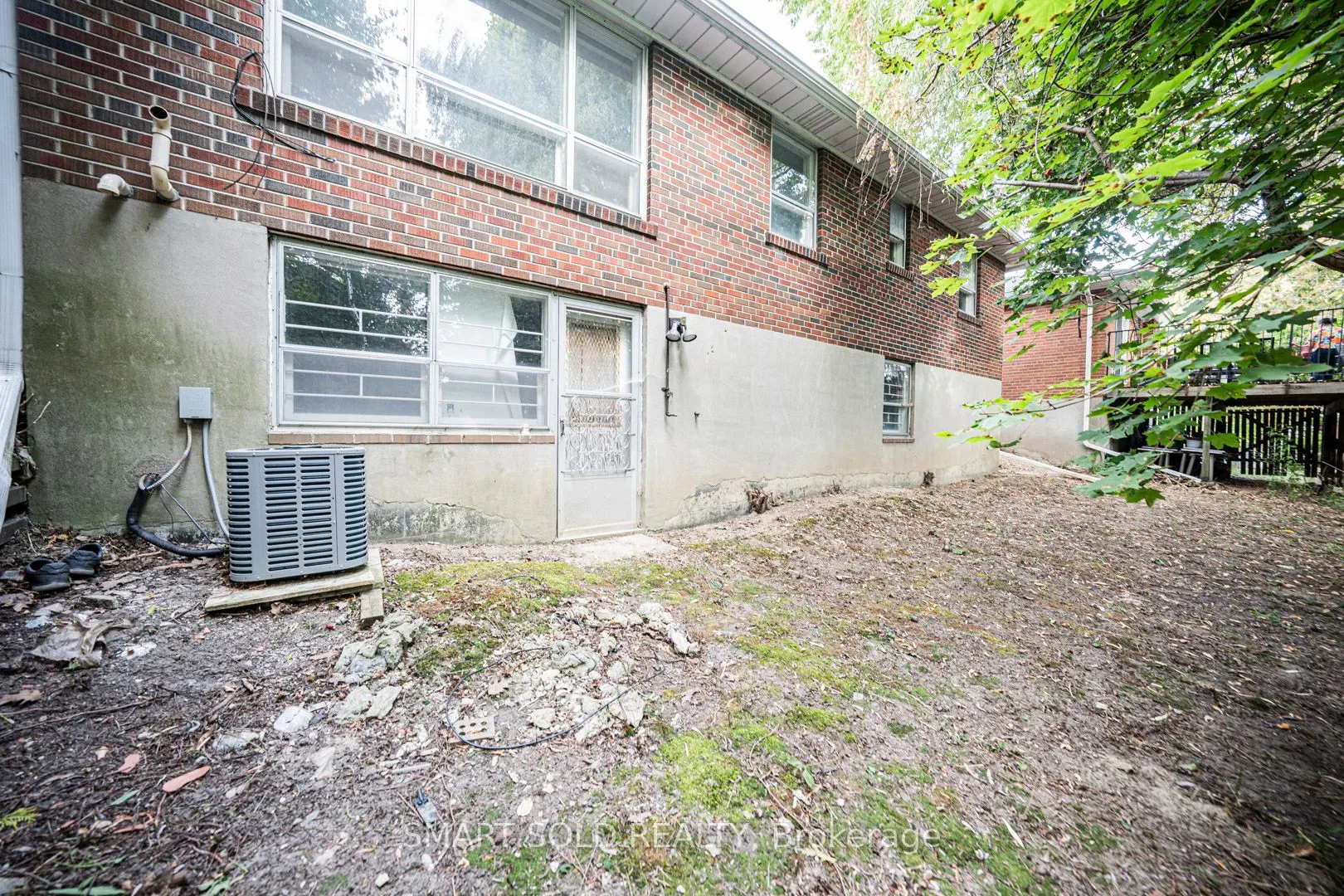 81 Maxome Avenue