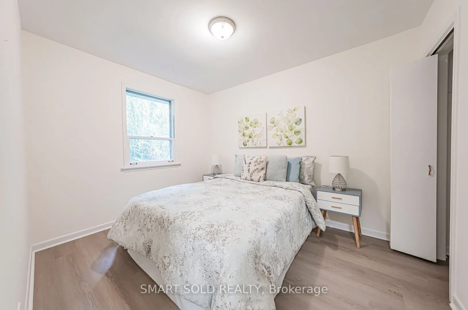 81 Maxome Avenue