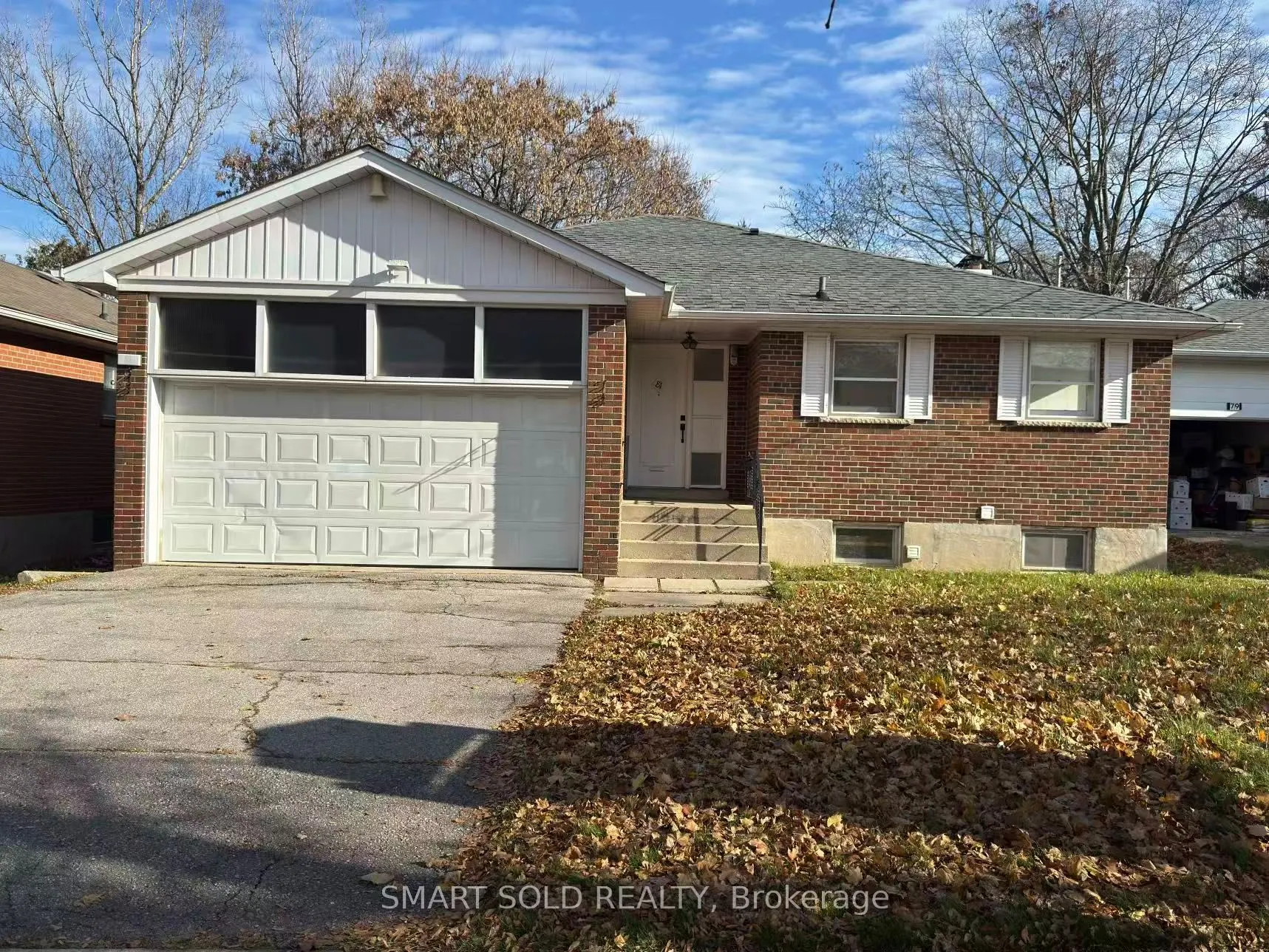 81 Maxome Avenue