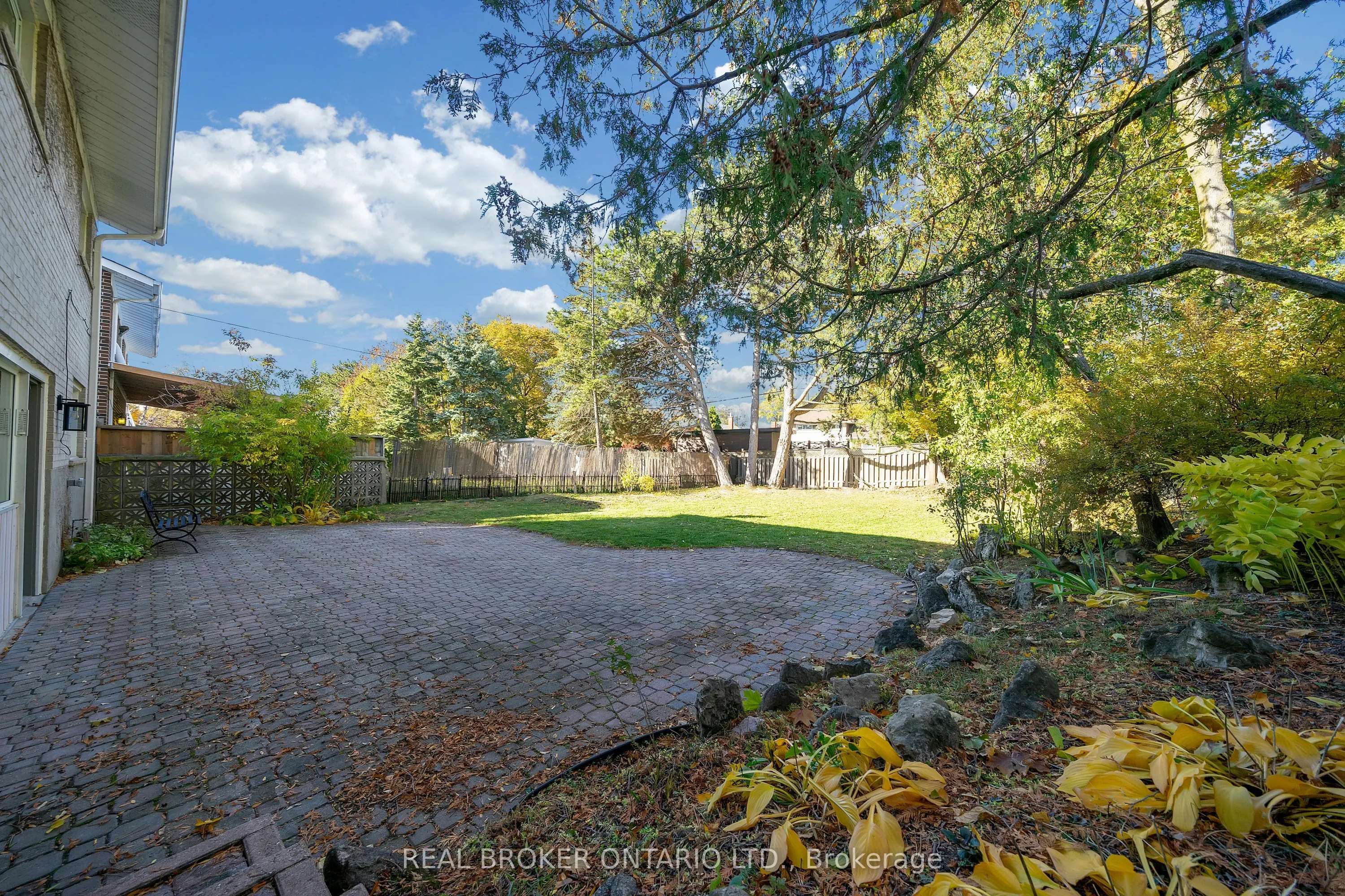 36 Marthclare Avenue
