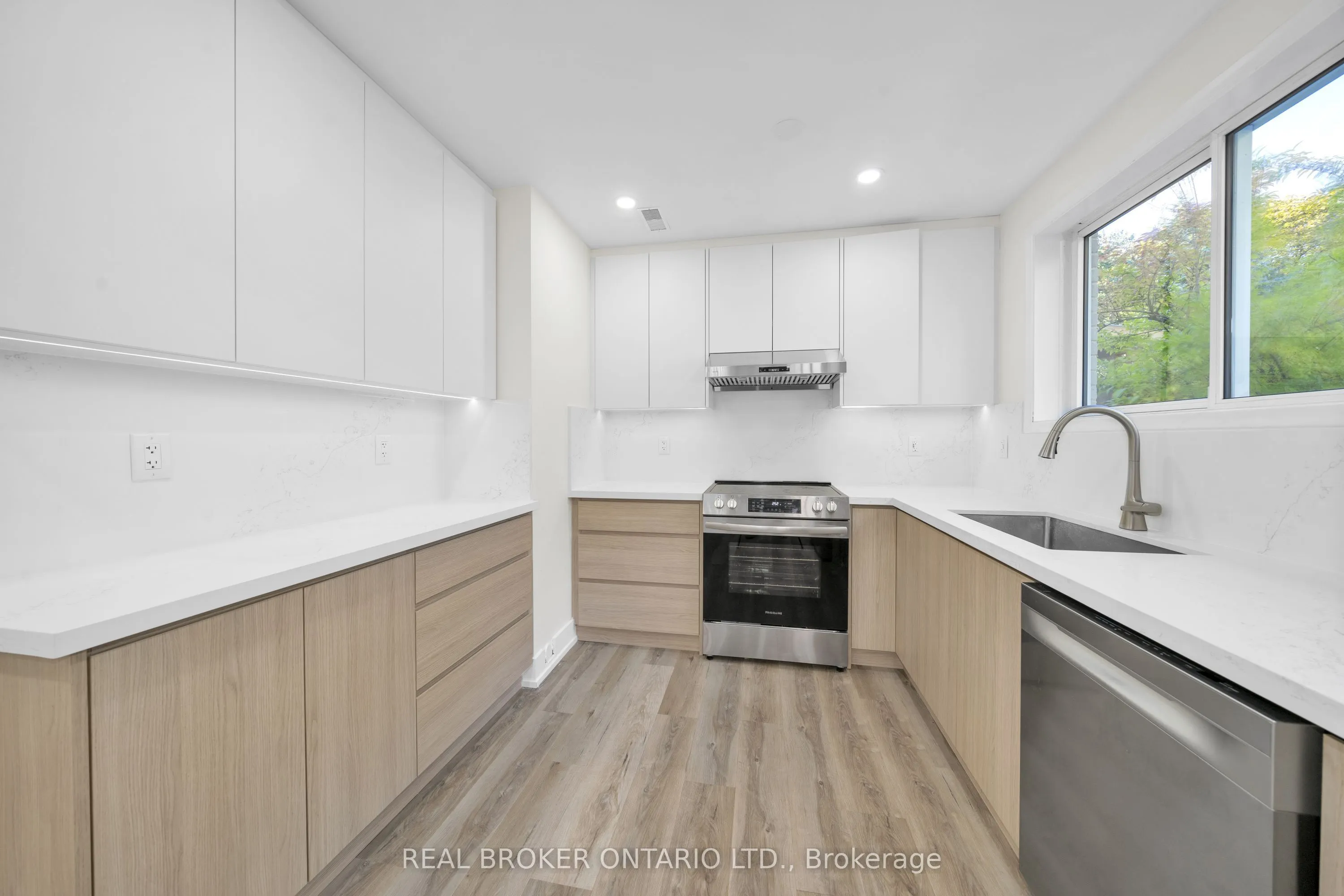 36 Marthclare Avenue