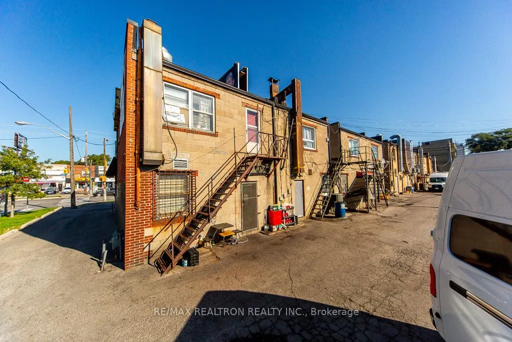 375 Wilson Avenue