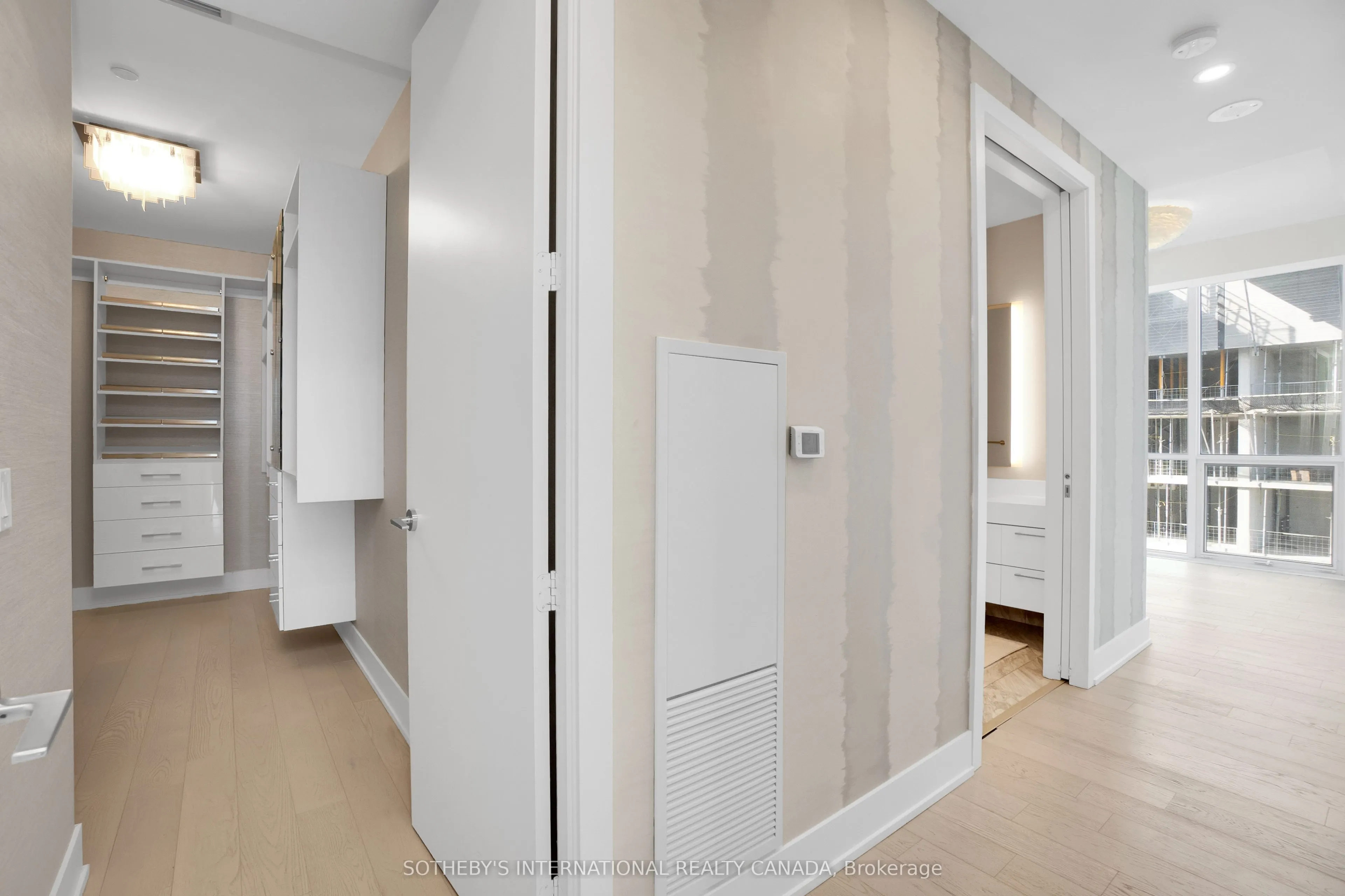 1 Yorkville Avenue #5405