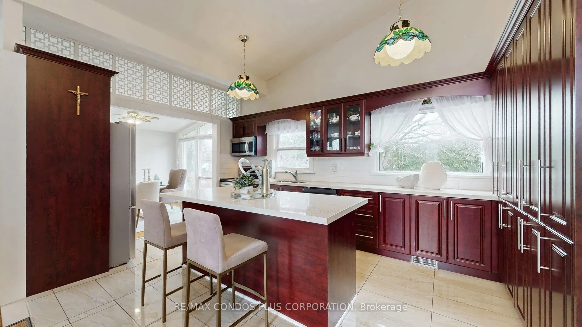 333 Pleasant Avenue