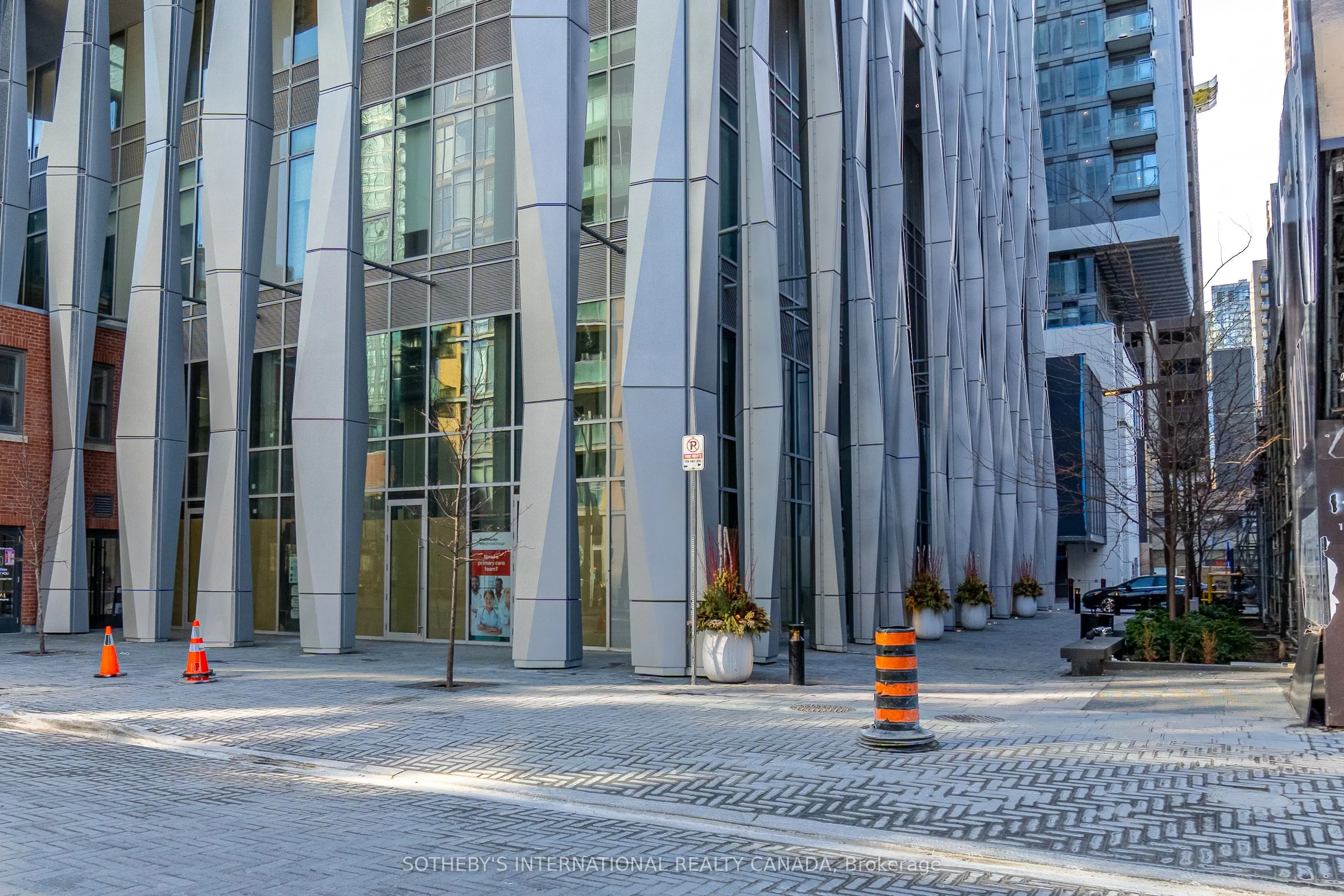 1 Yorkville Avenue #5405
