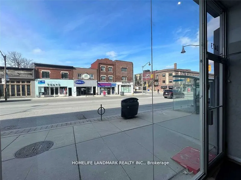 2473 Yonge Street