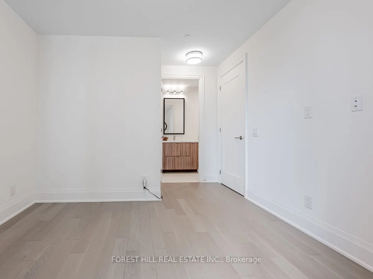 280 Howland Avenue #201