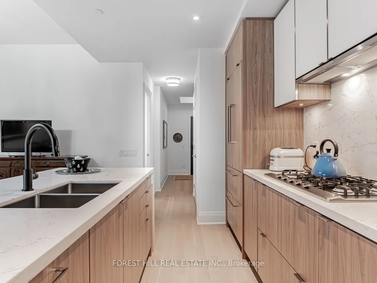 280 Howland Avenue #201